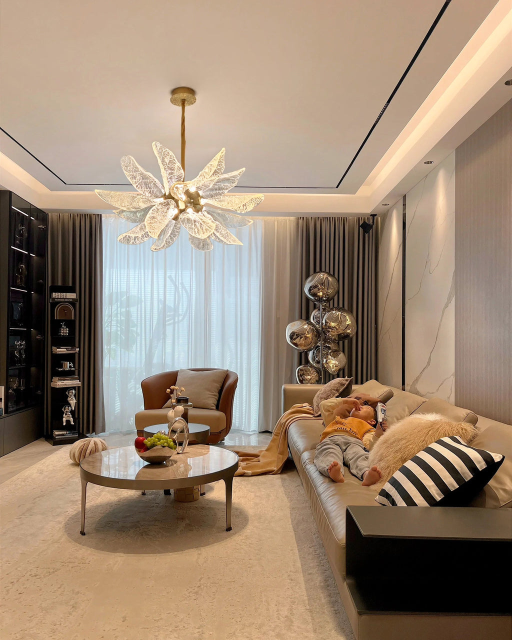 Willowcrest Flora Cascade Chandelier