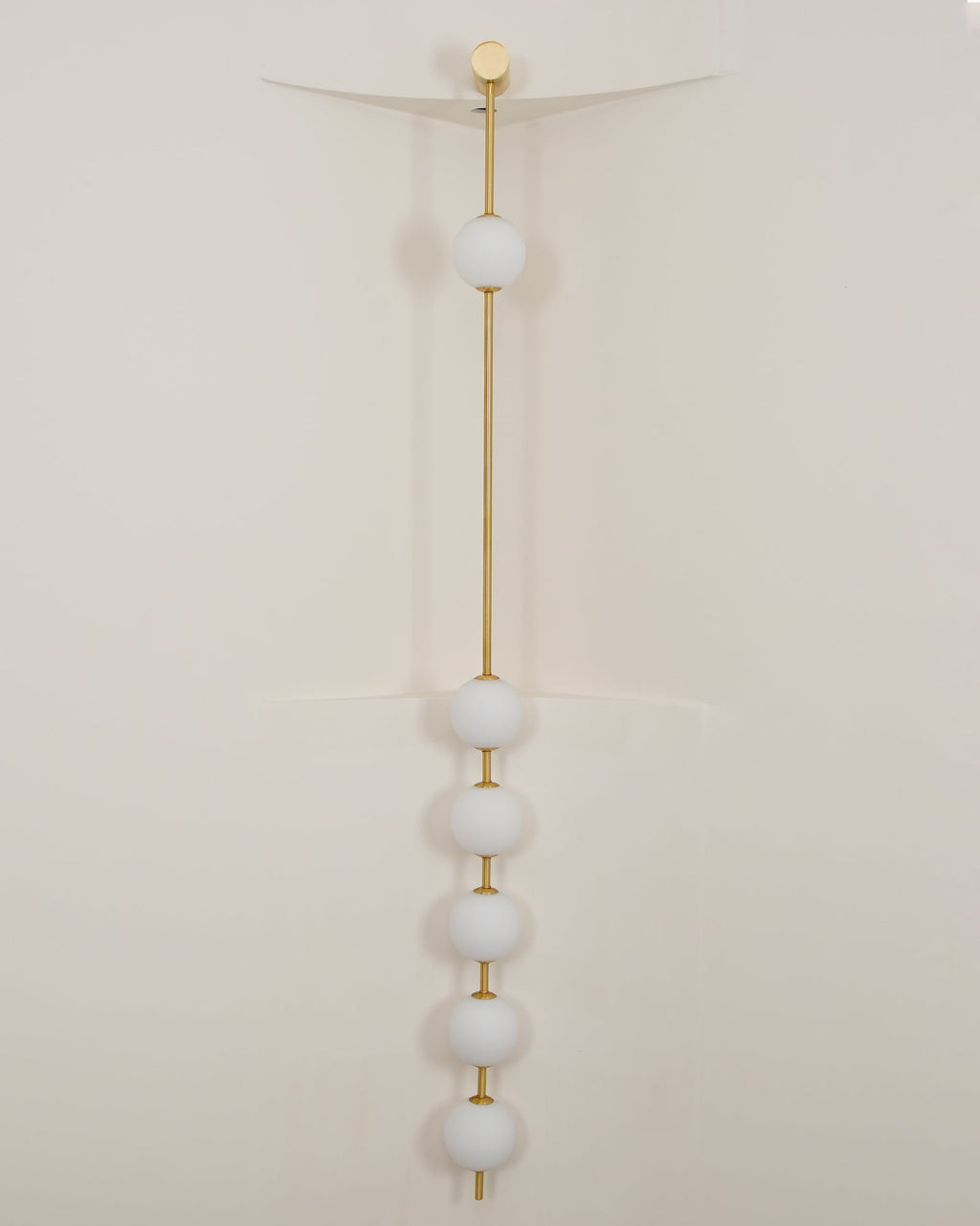 WINDSOR SPHERE MURAL LANTERN