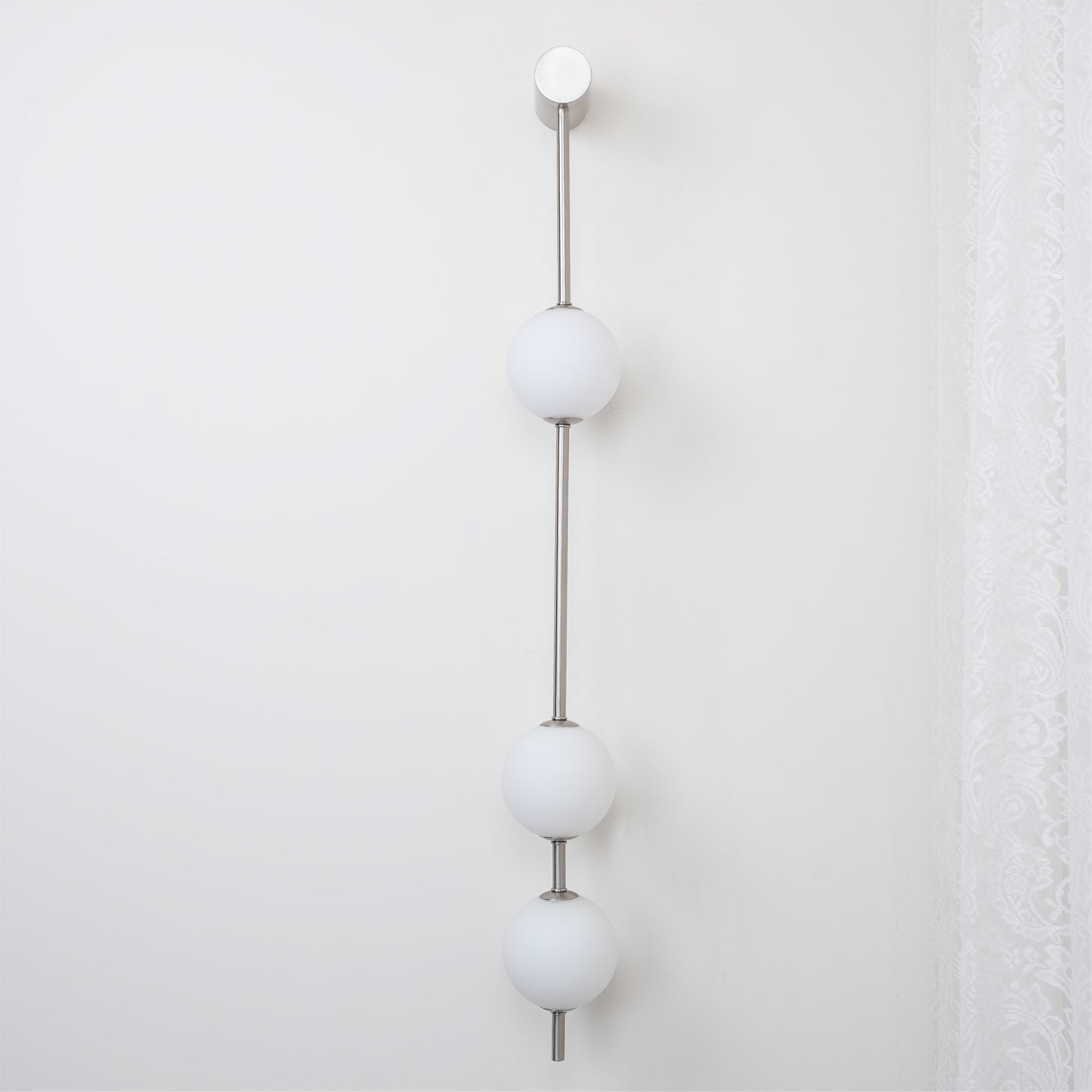 WINDSOR SPHERE MURAL LANTERN