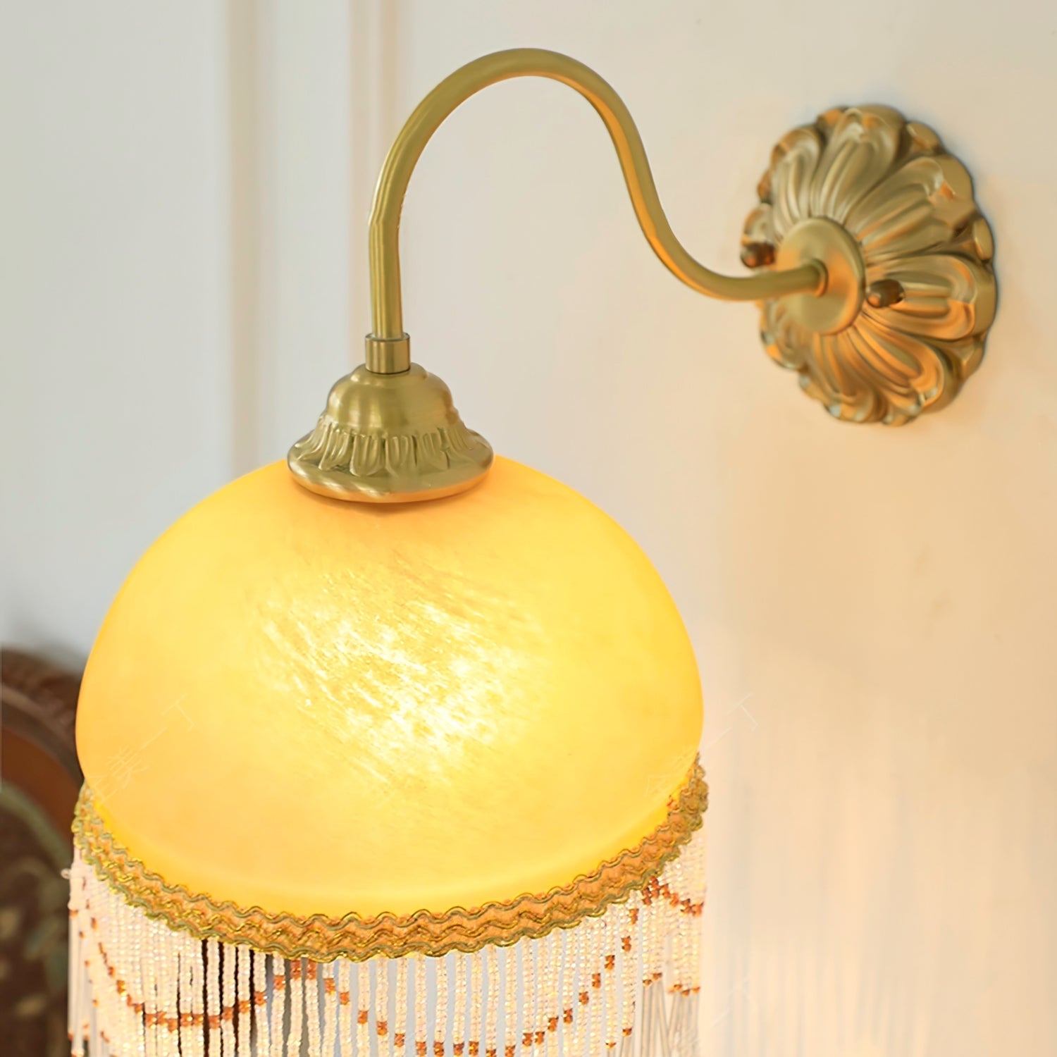 FENWICK TASSEL ACCENT LUMINAIRE