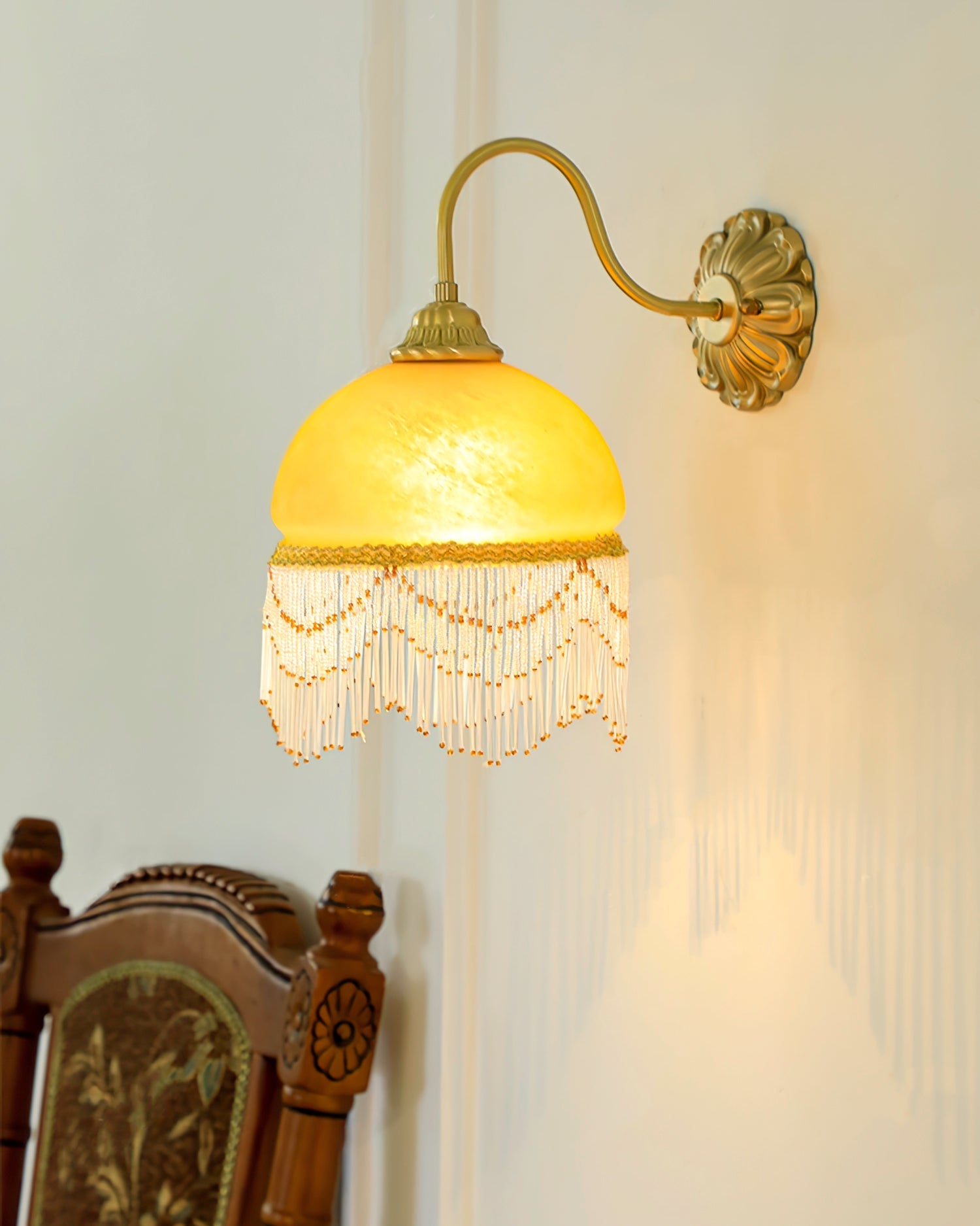 FENWICK TASSEL ACCENT LUMINAIRE