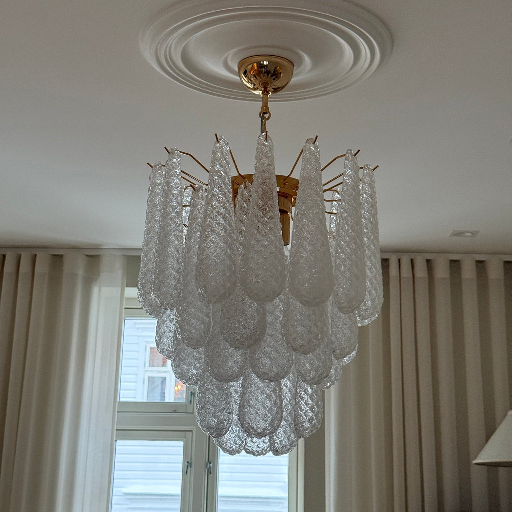 WINDSOR TEARDROP CRYSTAL LUMINAIRE