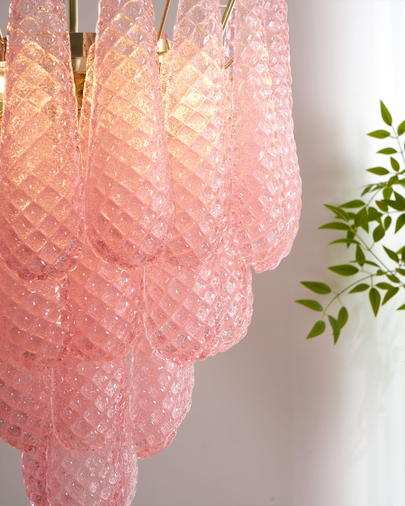 FLORENCE ROSE QUARTZ DRIP LIGHT