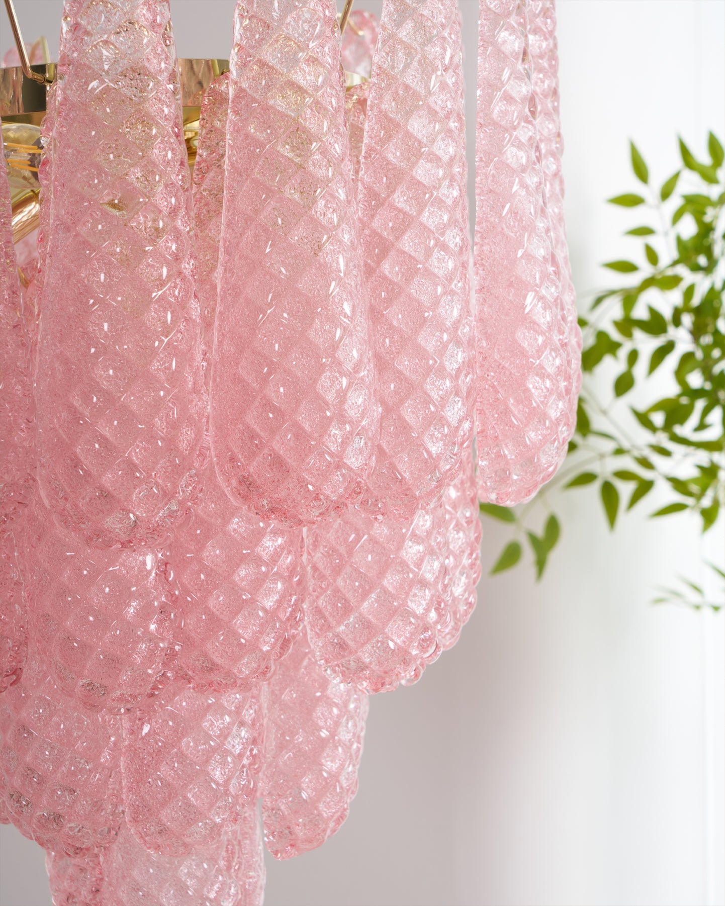 FLORENCE ROSE QUARTZ DRIP LIGHT