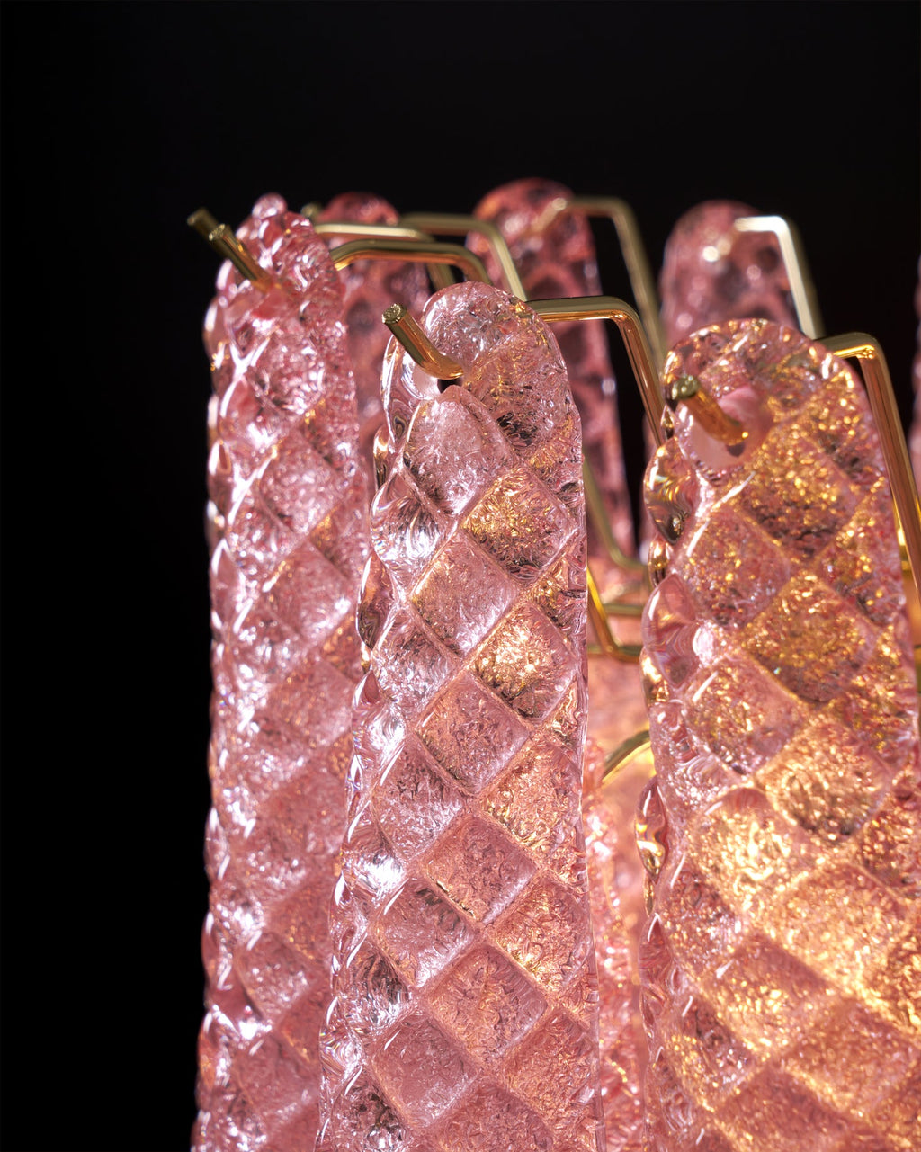 FLORENCE ROSE QUARTZ DRIP LIGHT