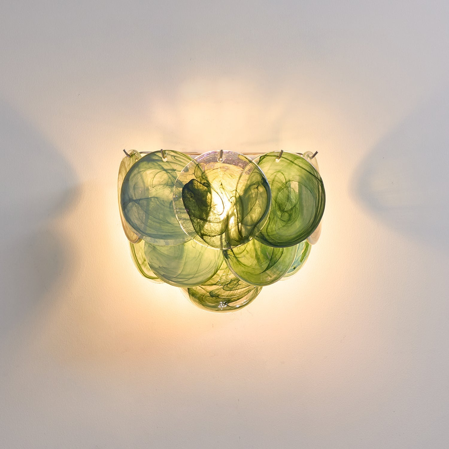 RAVENHALL CIRCULAR ILLUMINATION WALL SCONCE