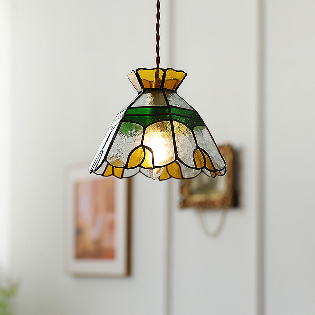 WINTHORPE CRYSTAL DRUM PENDANT