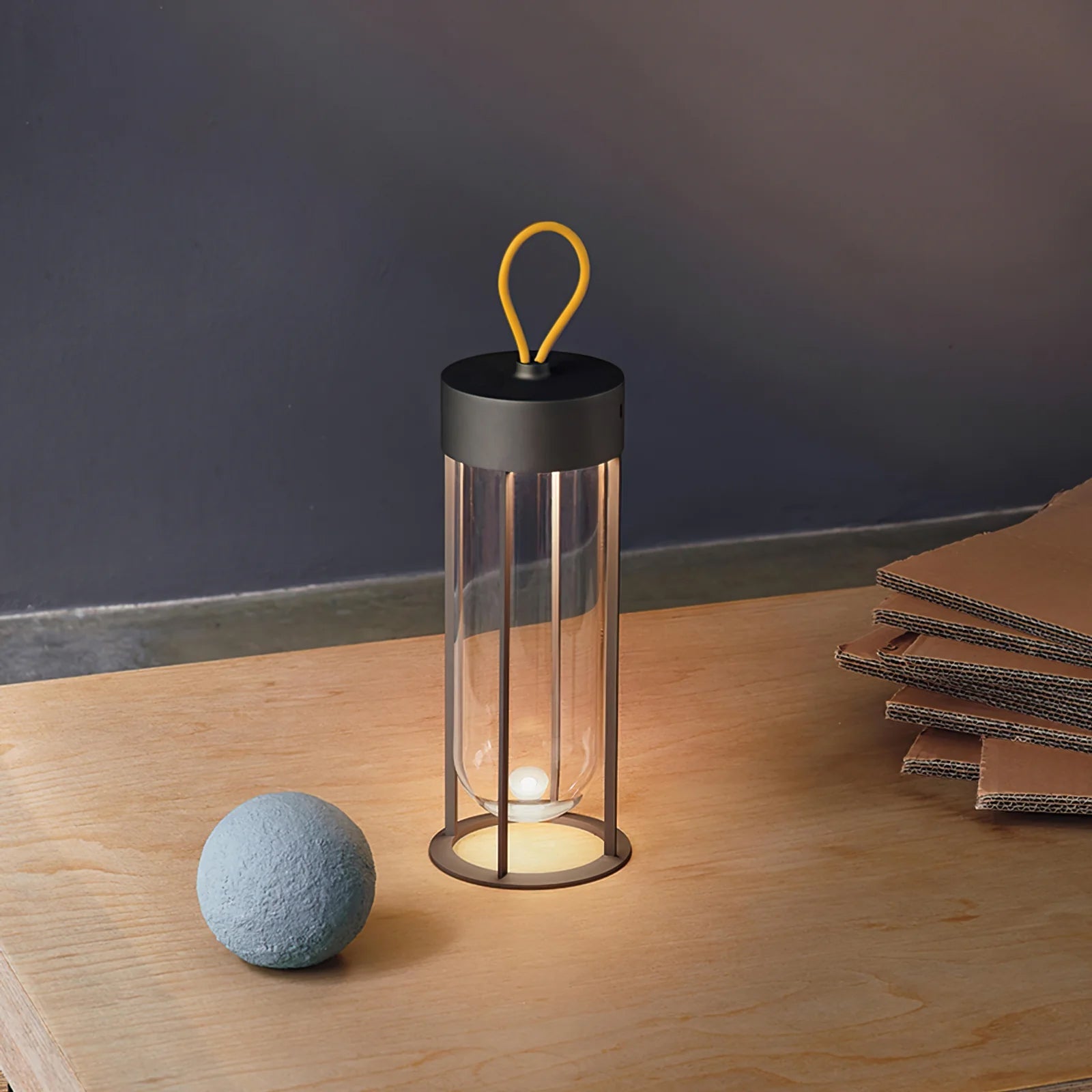 BRAMBLEFORD WIRELESS ILLUMINATION DESK LAMP