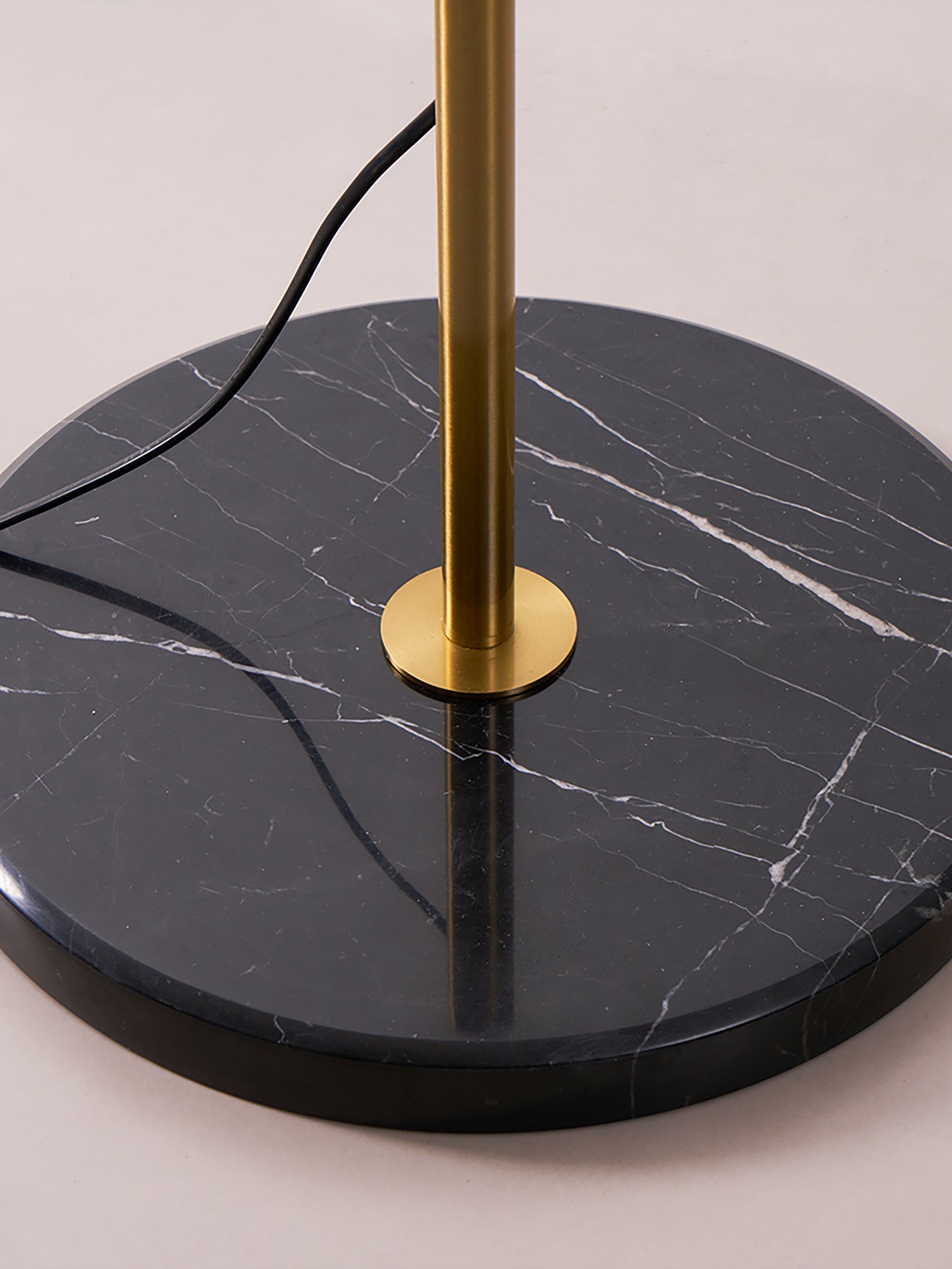MERIDIAN PEARLIZED CONCH FLOOR LANTERN
