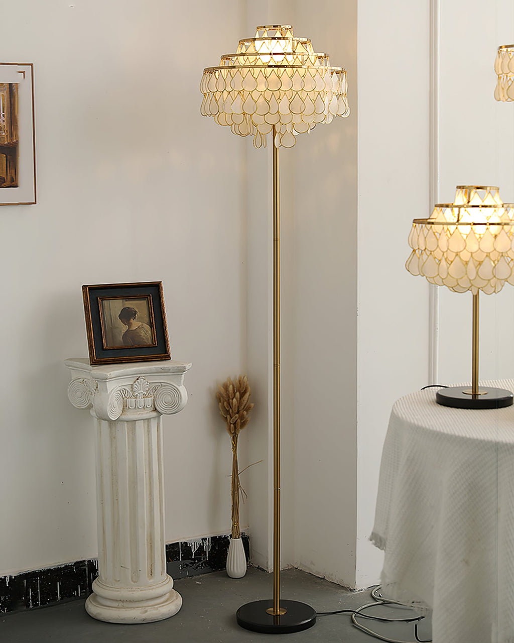 MERIDIAN PEARLIZED CONCH FLOOR LANTERN
