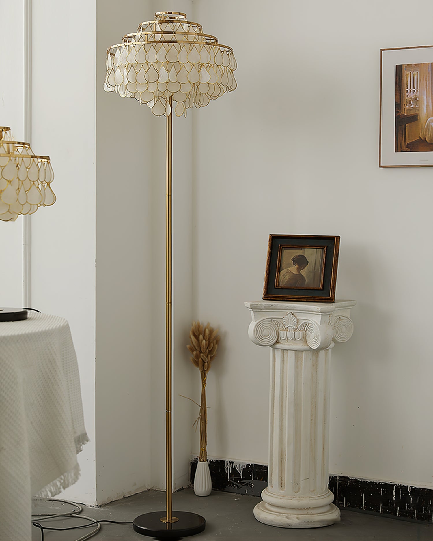 MERIDIAN PEARLIZED CONCH FLOOR LANTERN