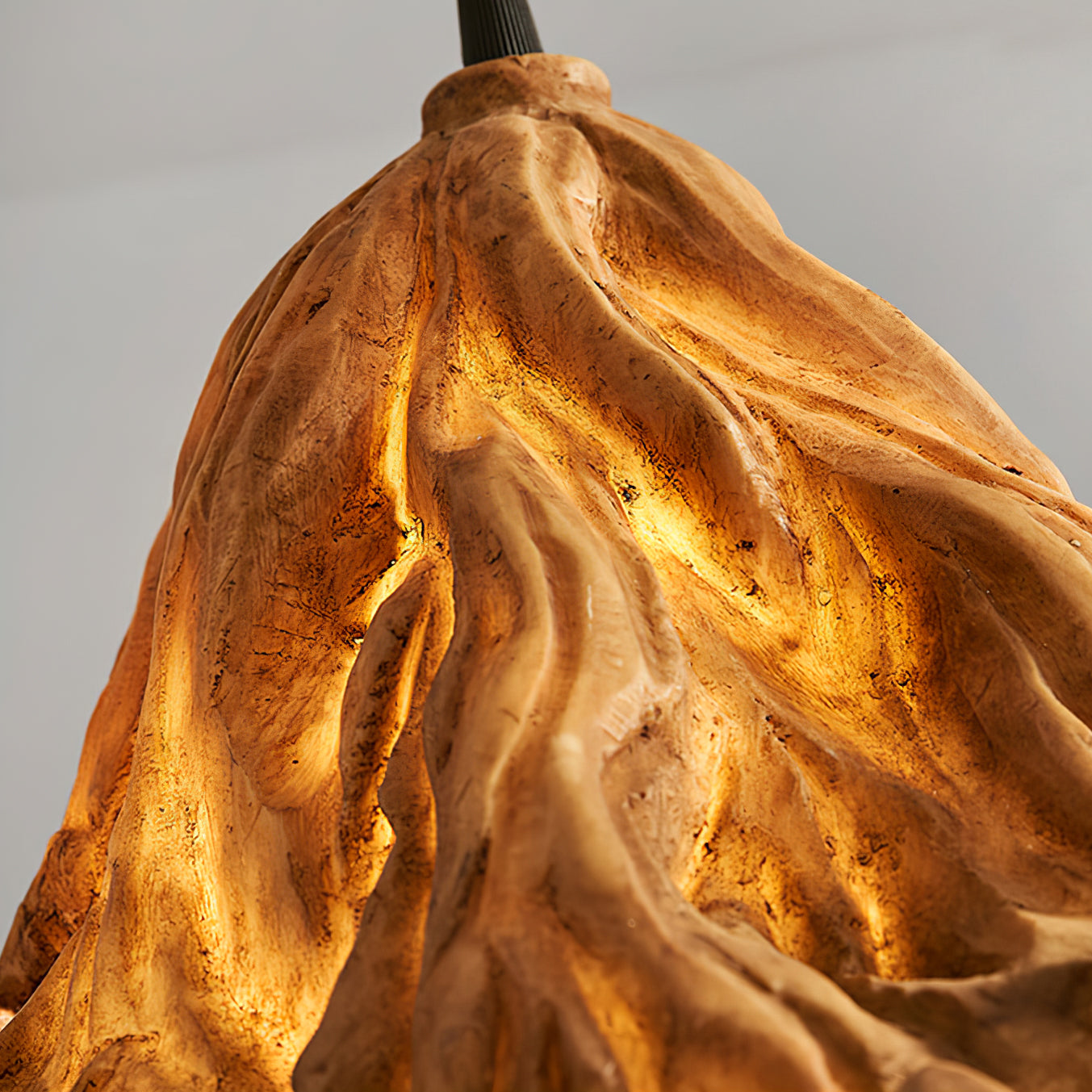 ETNA GLOW HANGING ILLUMINATION