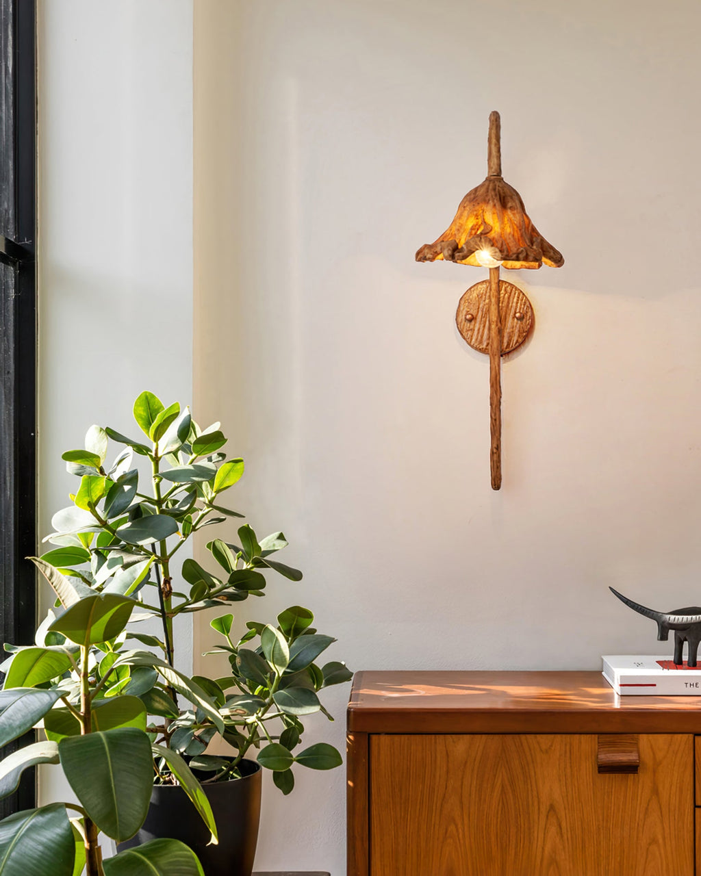 ETNA GLOW WALL SCONCE