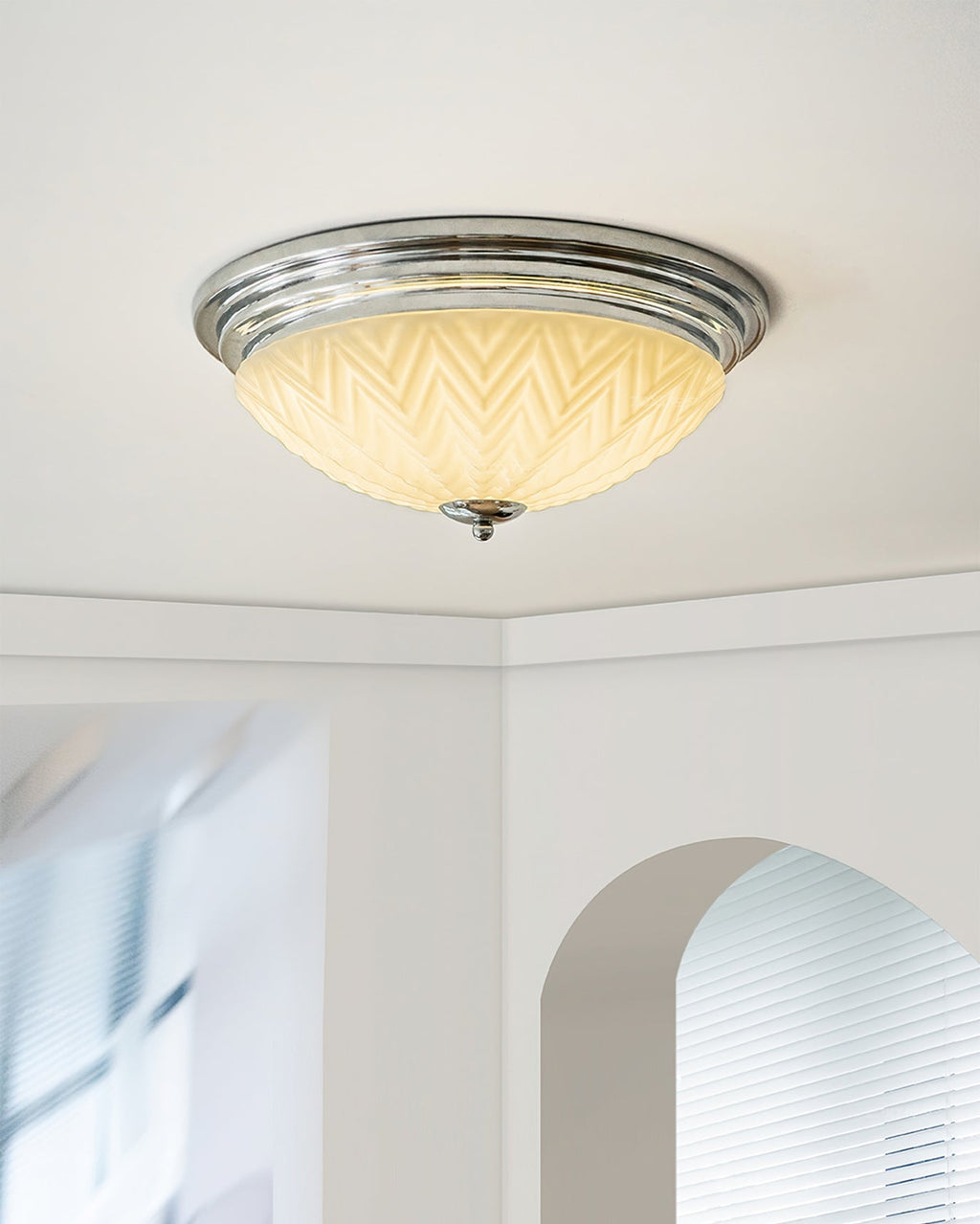 WINCHESTER AMBER GLASS VOLUME LIGHT