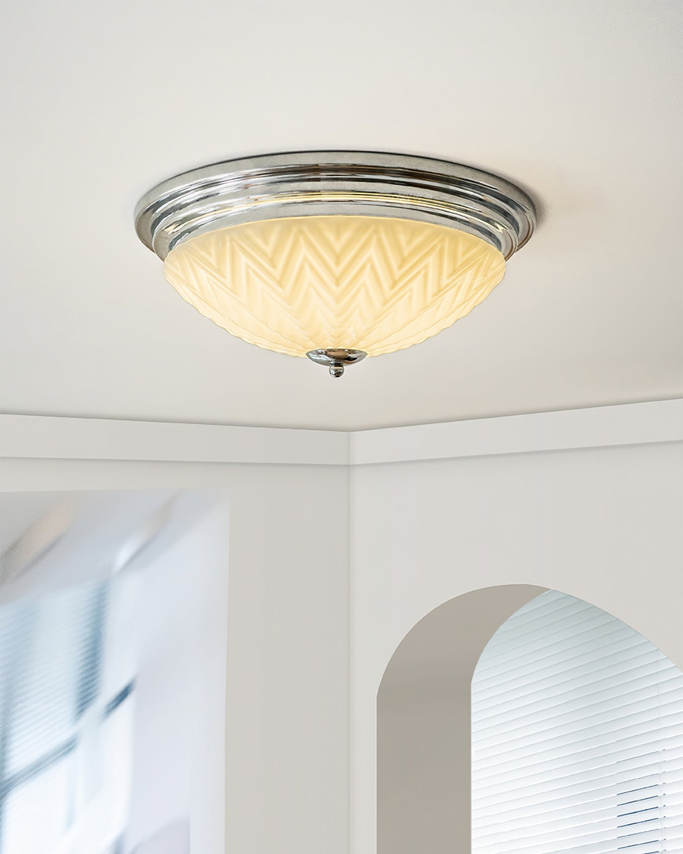 WINCHESTER AMBER GLASS VOLUME LIGHT