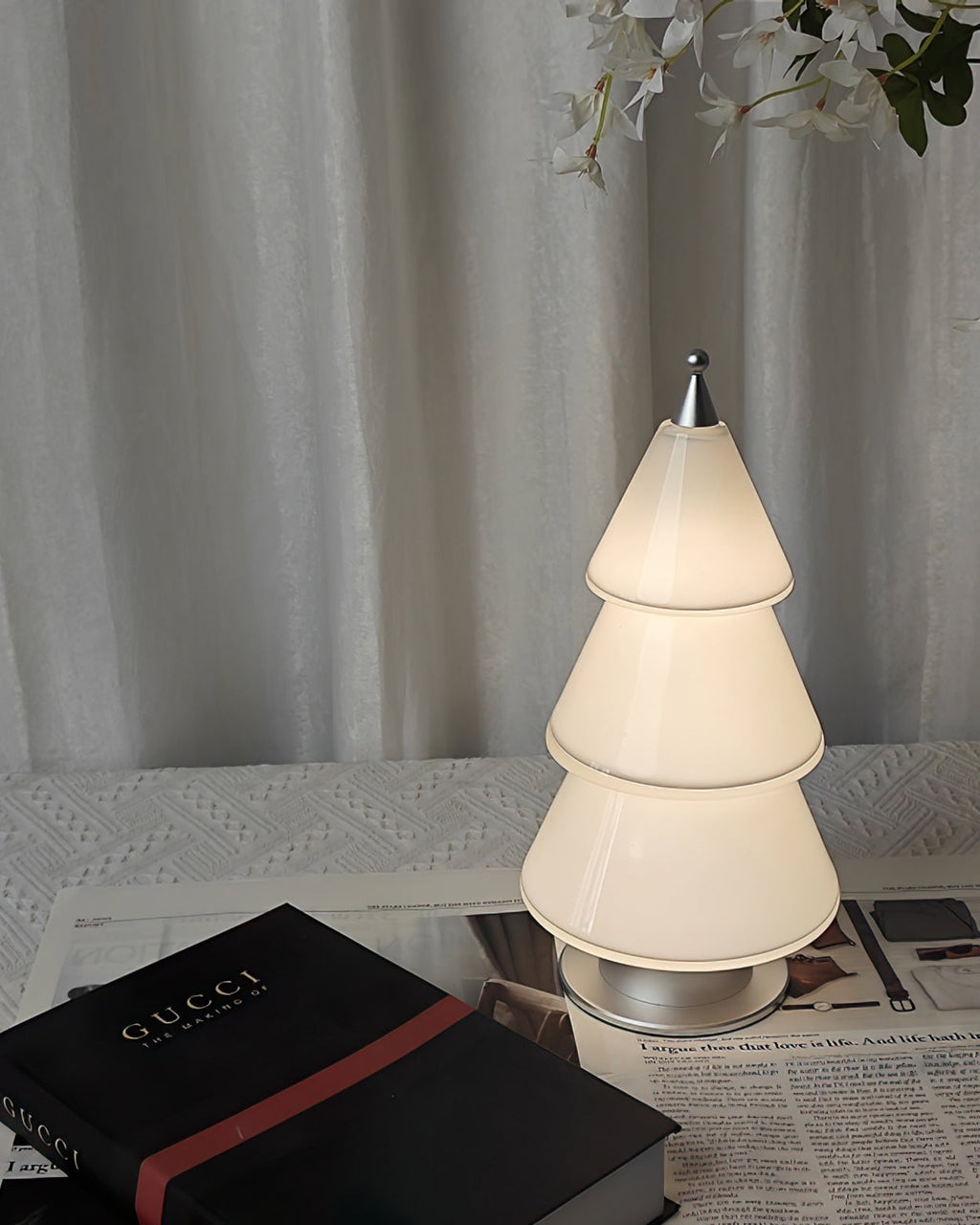 WINTHROP LUMINOUS ORB TABLE LIGHT