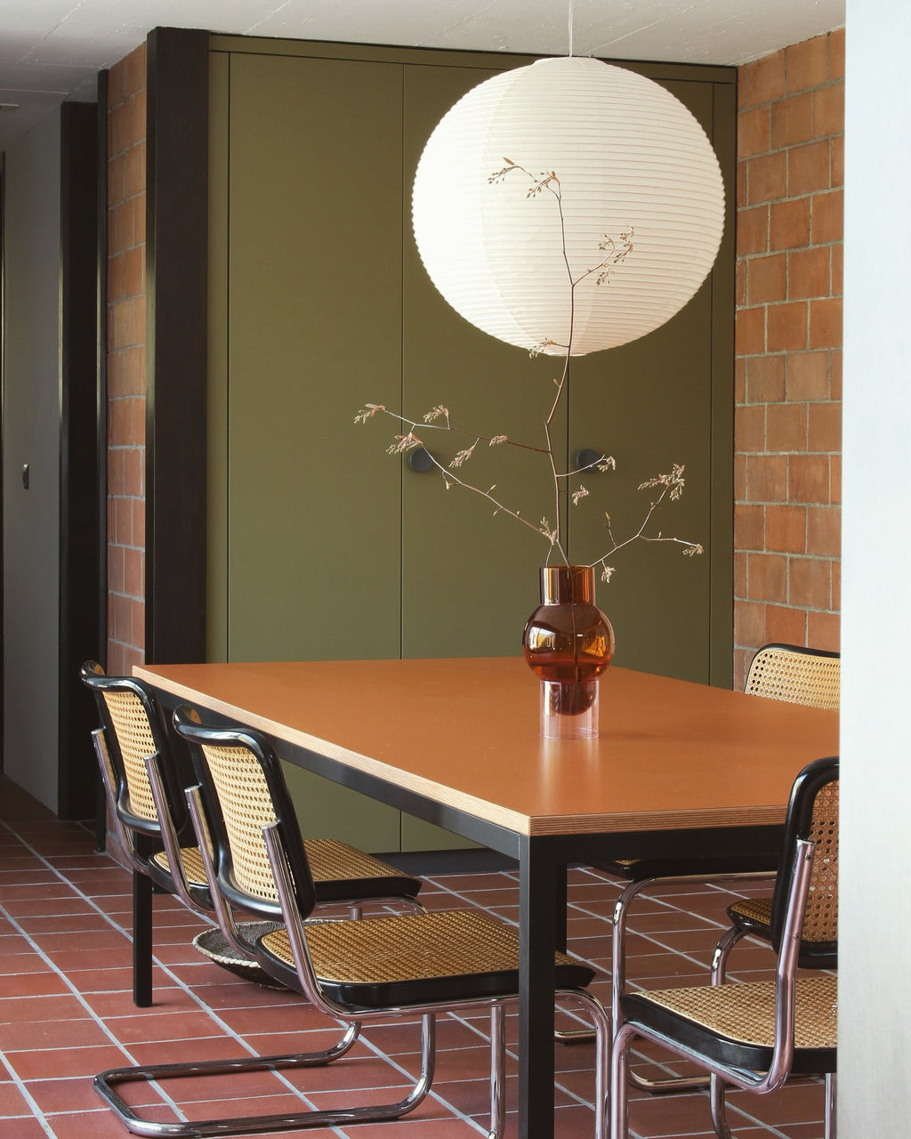 CHARLESTON PETAL PENDANT LIGHT