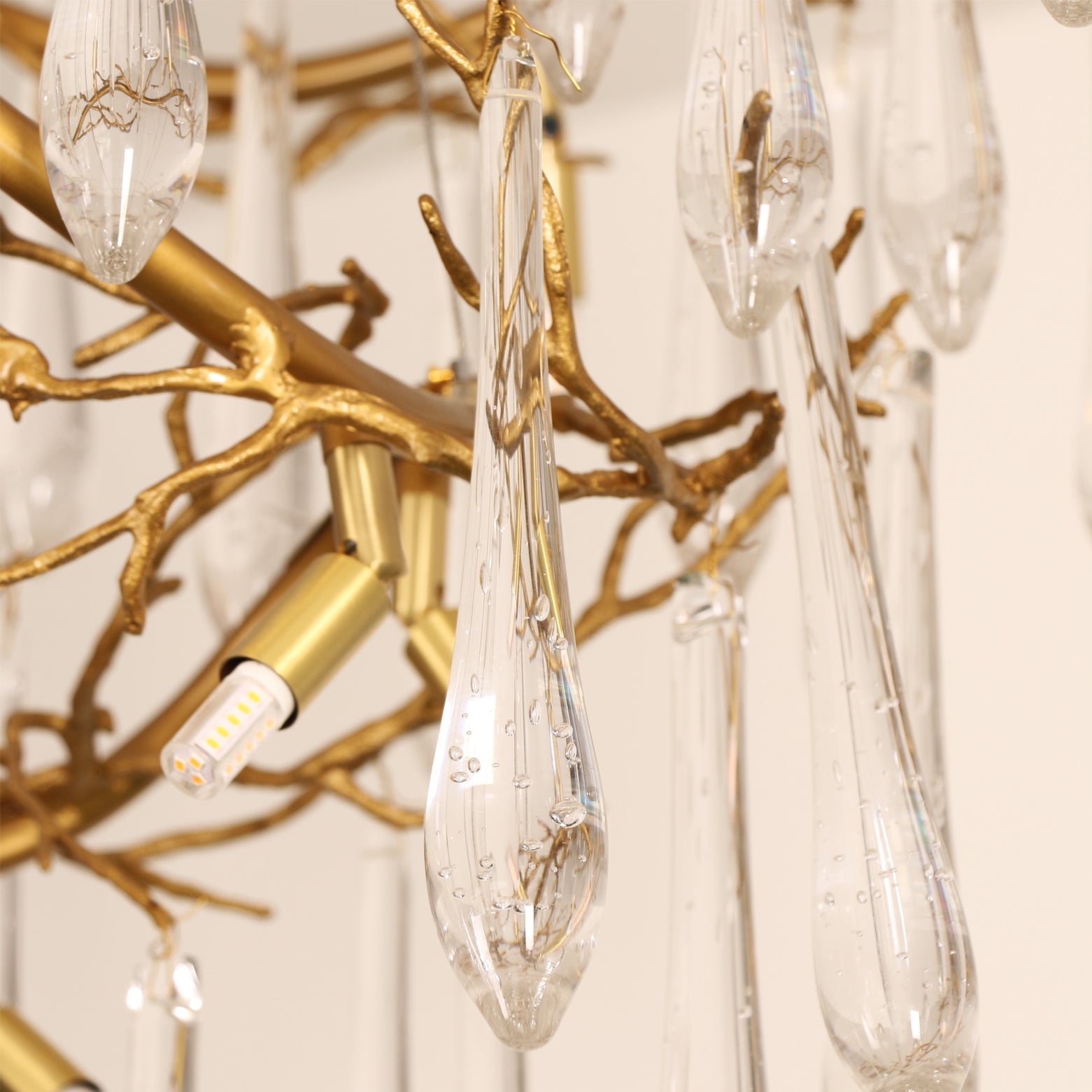 RAVENWOOD CASCADE LIGHTING INSTALLATION