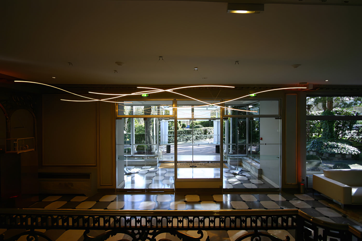 MERIDIAN OCEAN WAVE HANGING LANTERN
