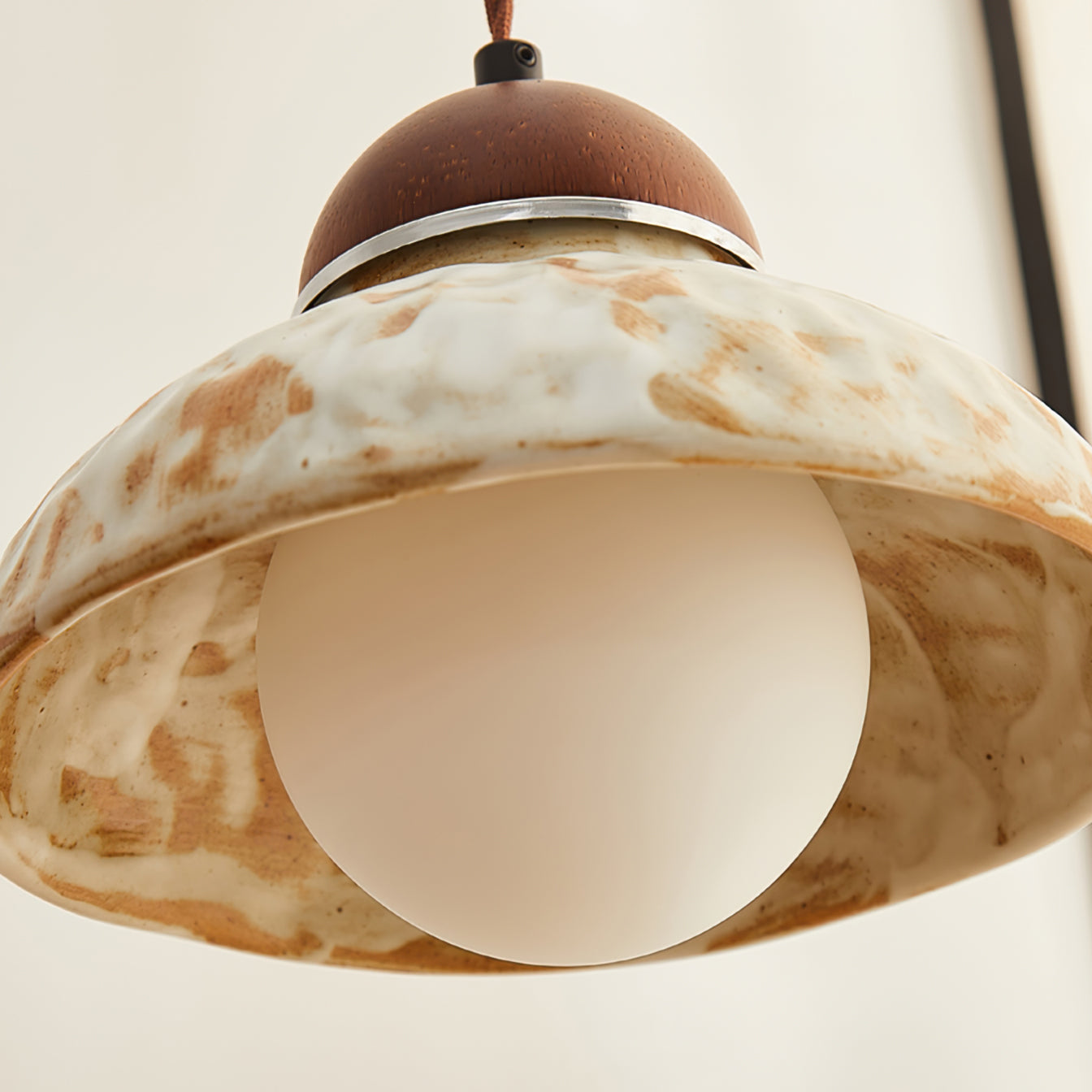 AUBREY CERAMIC PENDANT LIGHT