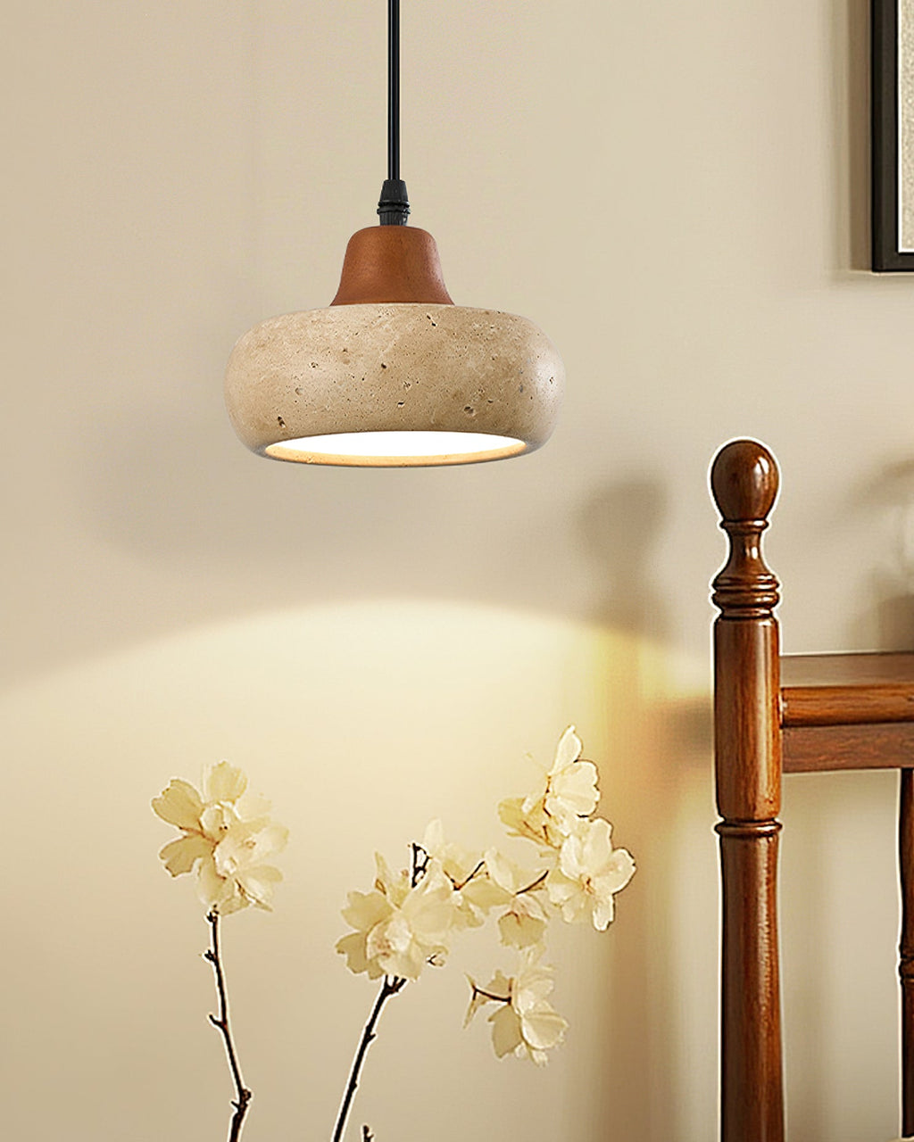 RAVENSTEAD CRYSTAL DRUM PENDANT