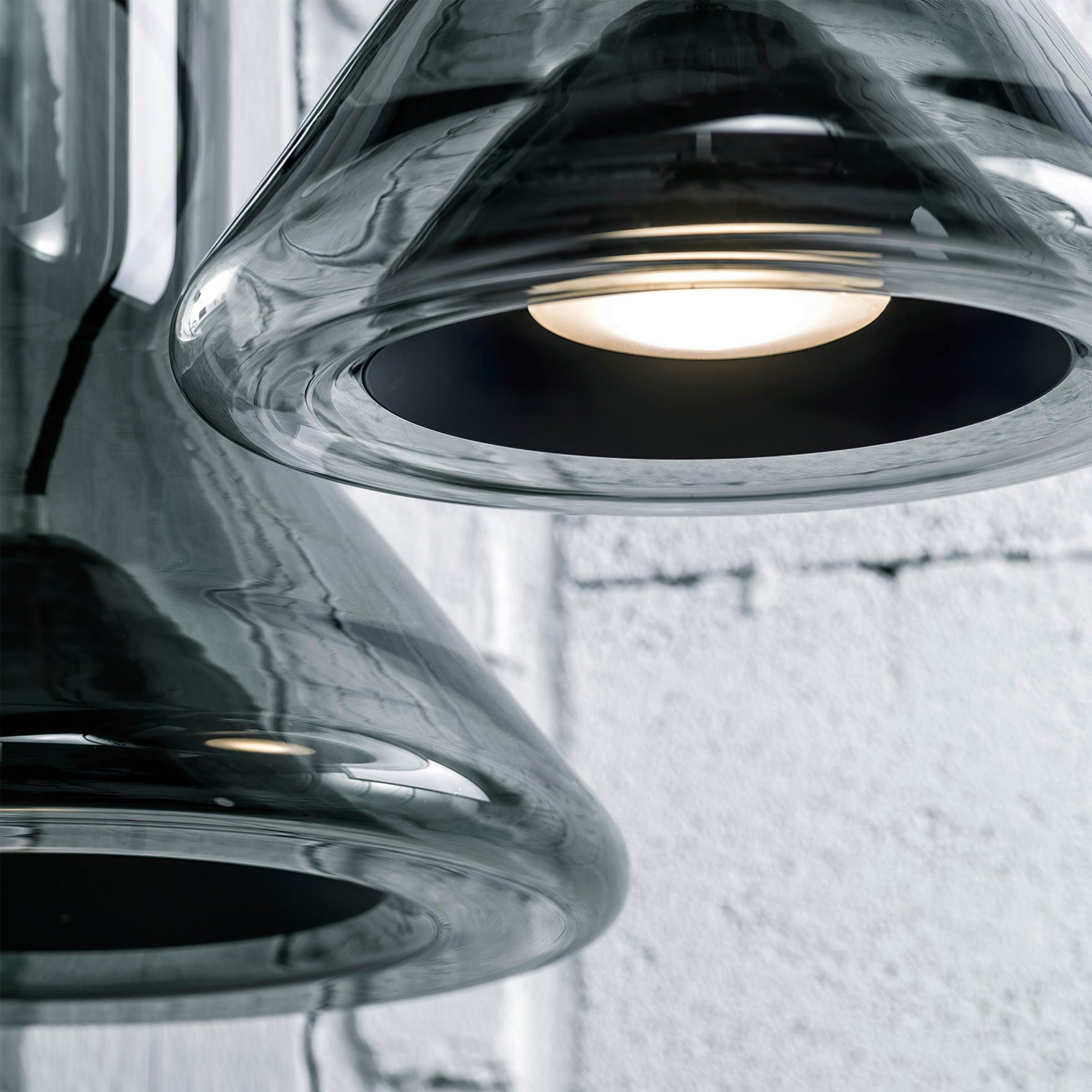 WHISTLEBLOWER HARMONIC PENDANT LIGHT