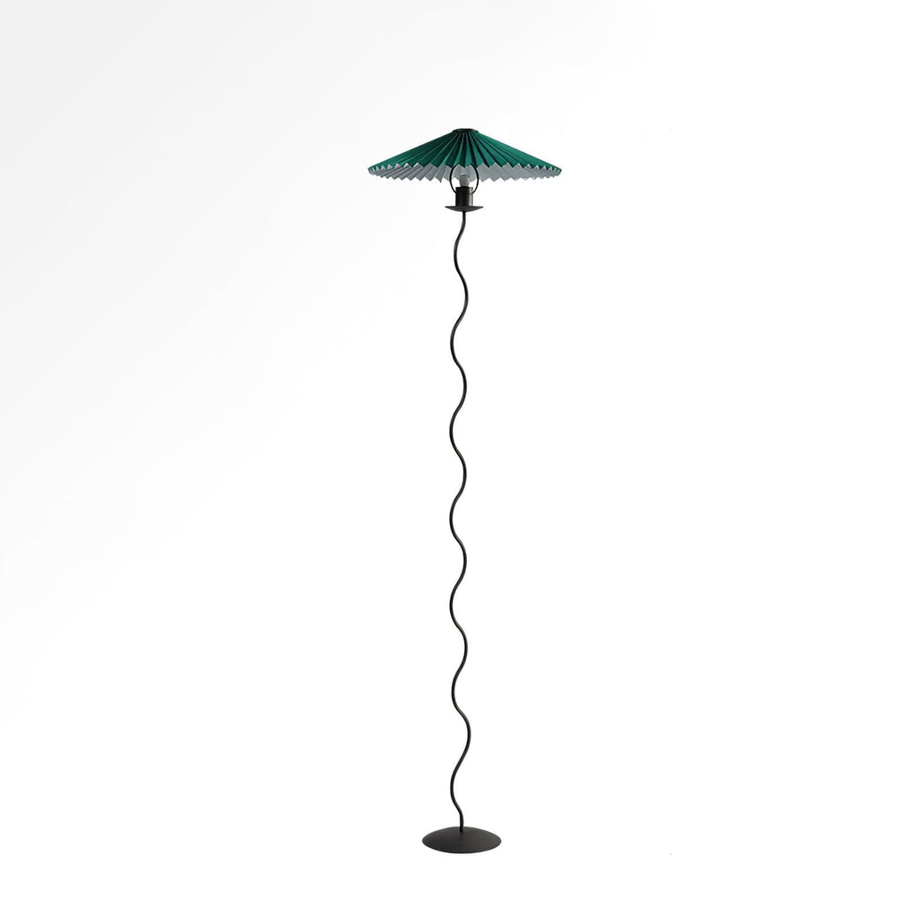 FENWICK CURVILINEAR PLEATED LAMP
