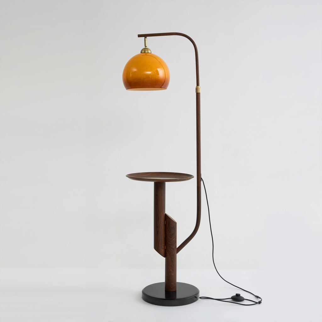 CHARLESTON VINTAGE TRIPOD LANTERN