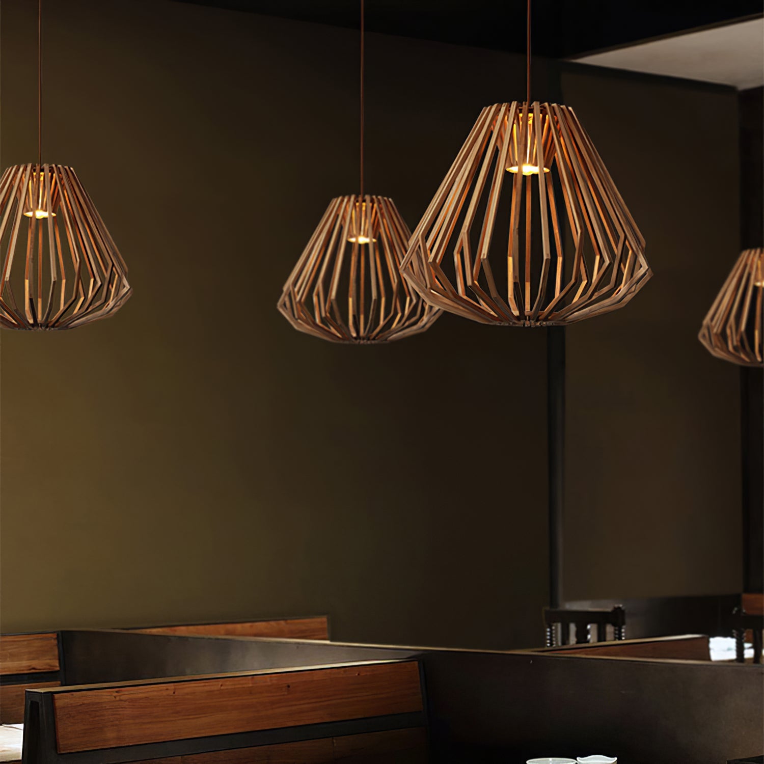 WINCHESTER WOODEN LATTICE PENDANT LIGHT