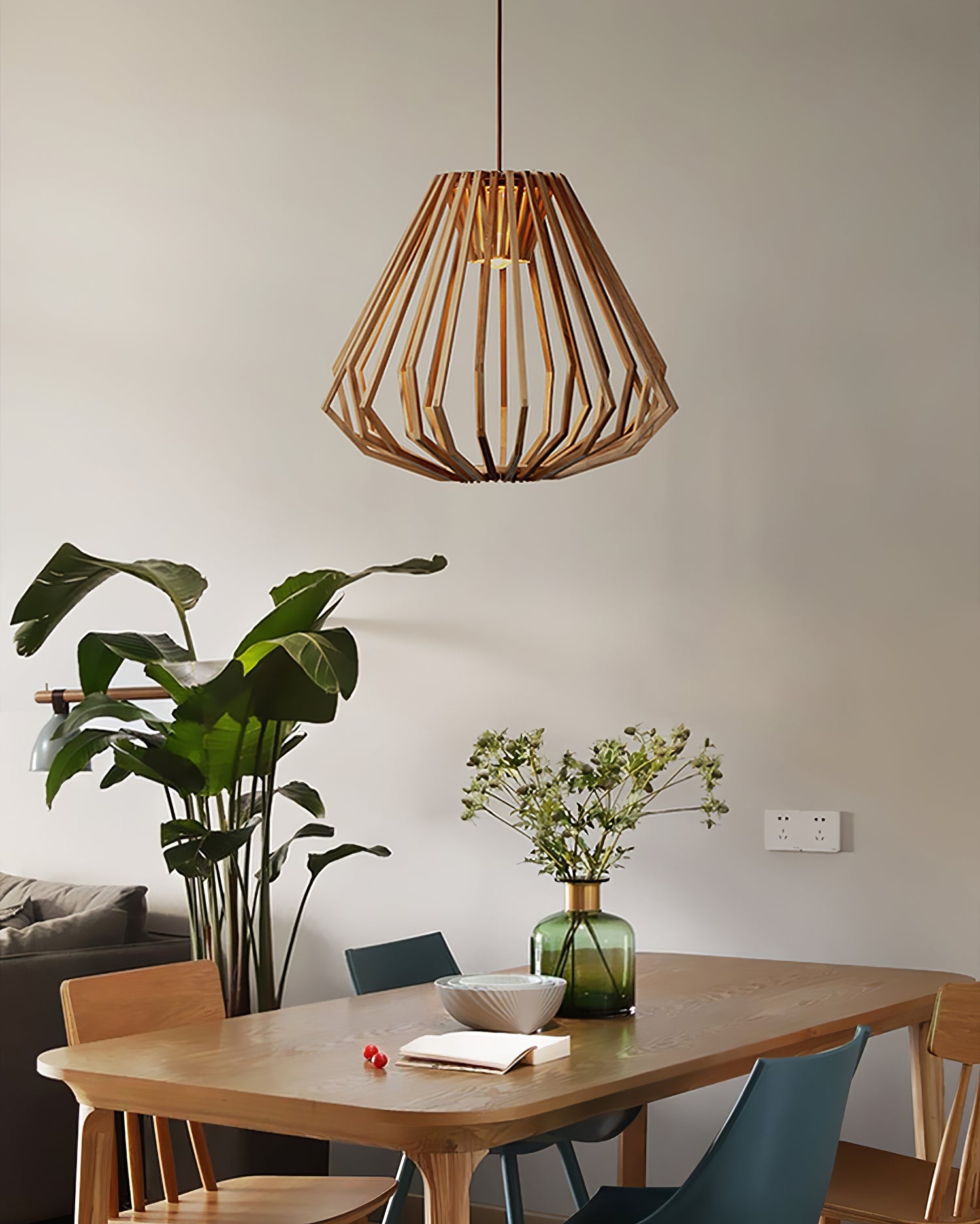 WINCHESTER WOODEN LATTICE PENDANT LIGHT