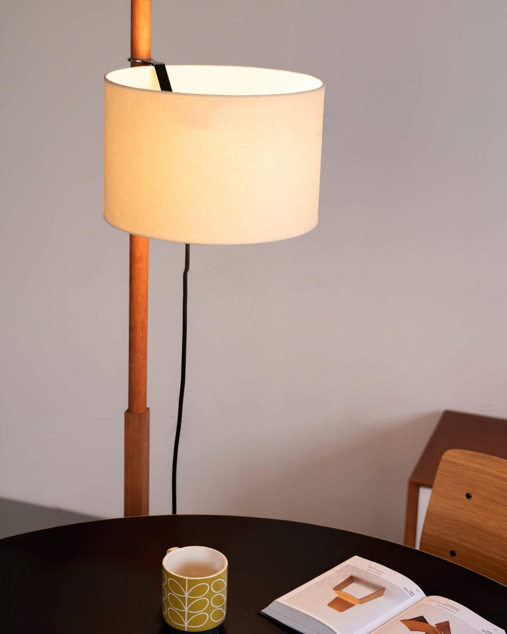 WINTHORPE WOODEN TRIPOD FLOOR LIGHT