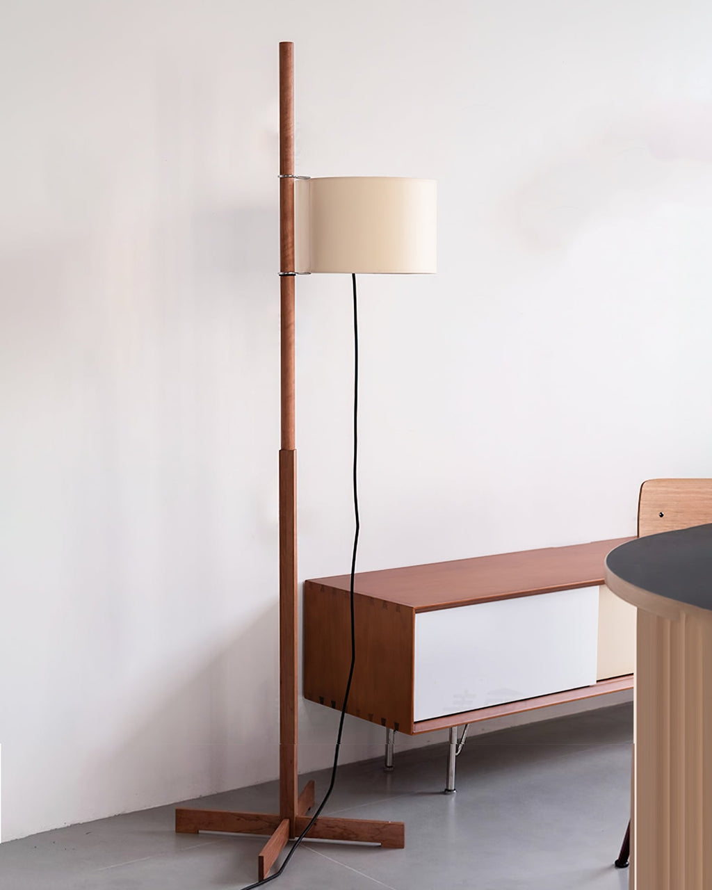 WINTHORPE WOODEN TRIPOD FLOOR LIGHT