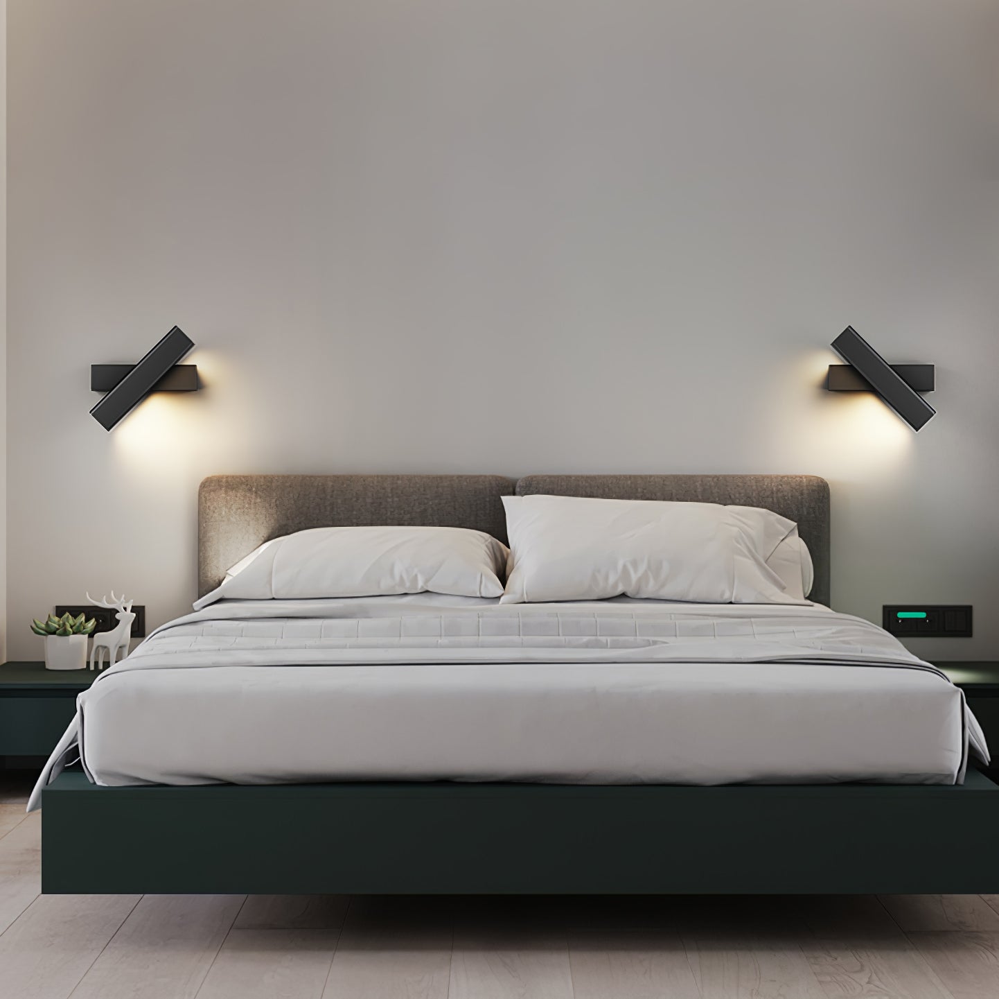 LANGLEY BOUNDLESS BRASS WALL SCONCE