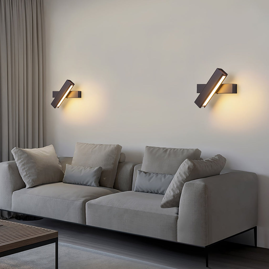 LANGLEY BOUNDLESS BRASS WALL SCONCE