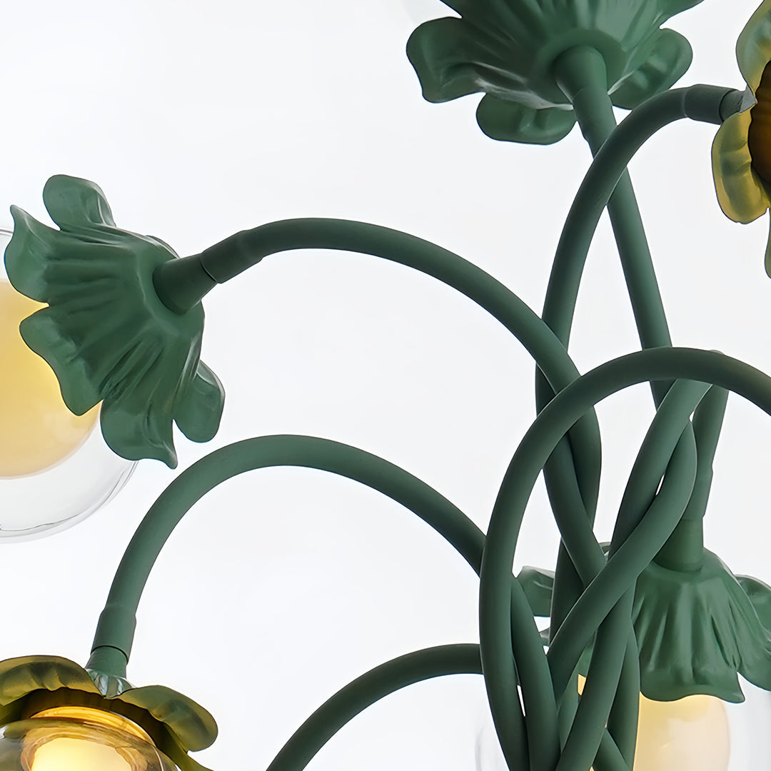 VERDANT BOUQUET GLOBE LAMP - Vintage Floral Illumination