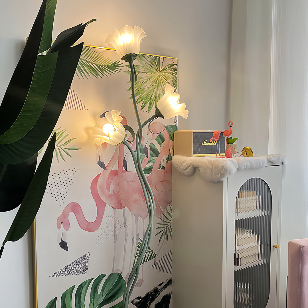 VERDANT VIOLET IRON FLOWER LAMP
