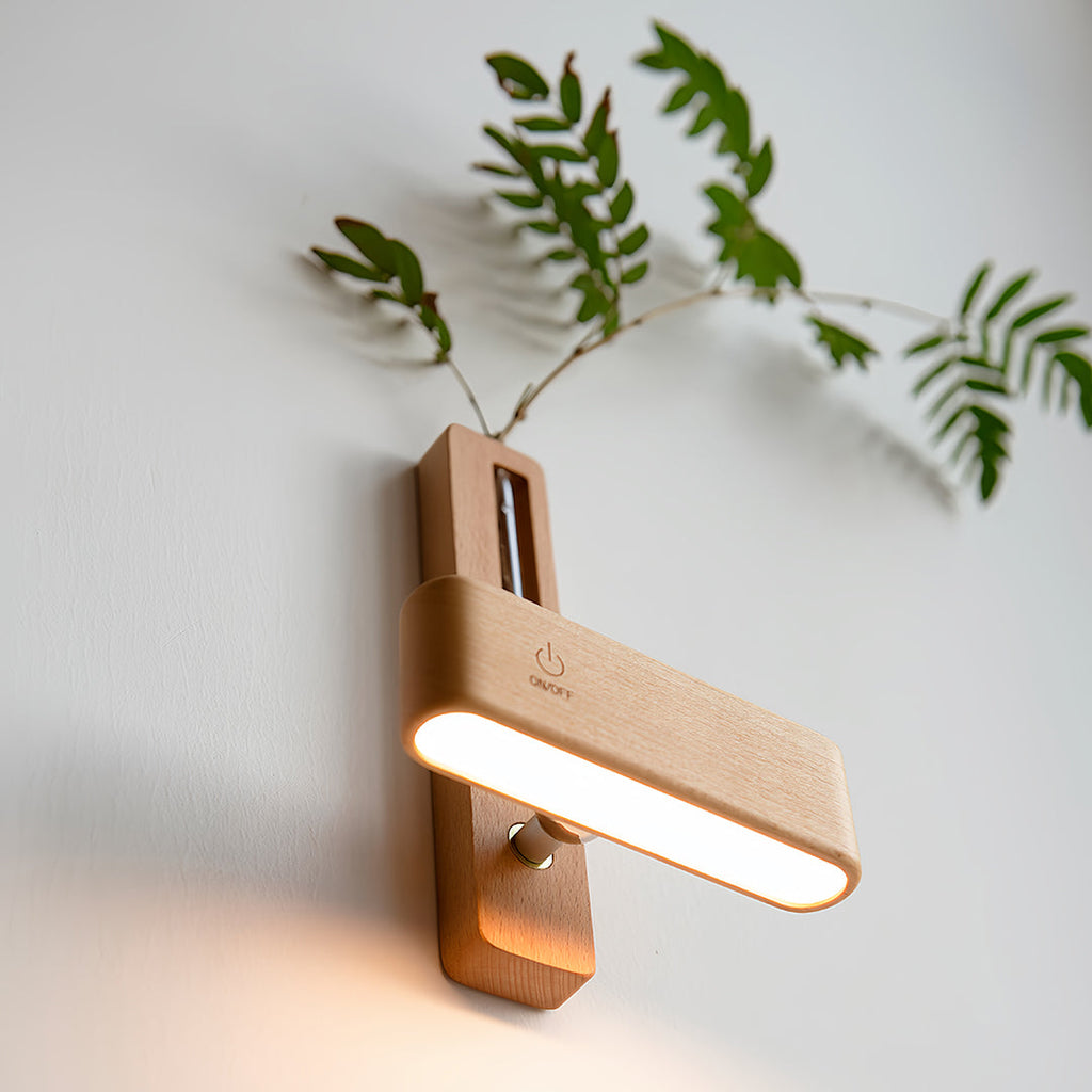 FENWICK WOODEN ILLUMINATED VASE LIGHT WITH MAGNETIC WIRELESS DESIGN