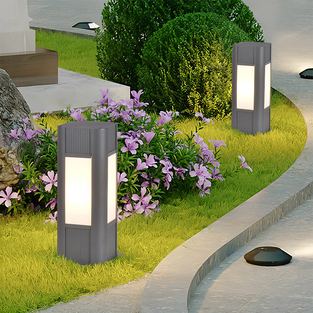 BLACKTHORN SQUARE OUTDOOR ILLUMINATOR WITH WATERPROOF DESIGN