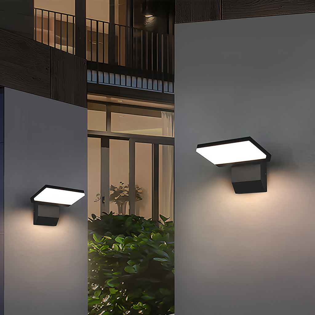 WINTHROP ALUMINUM OUTDOOR ADJUSTABLE WALL SCONCE