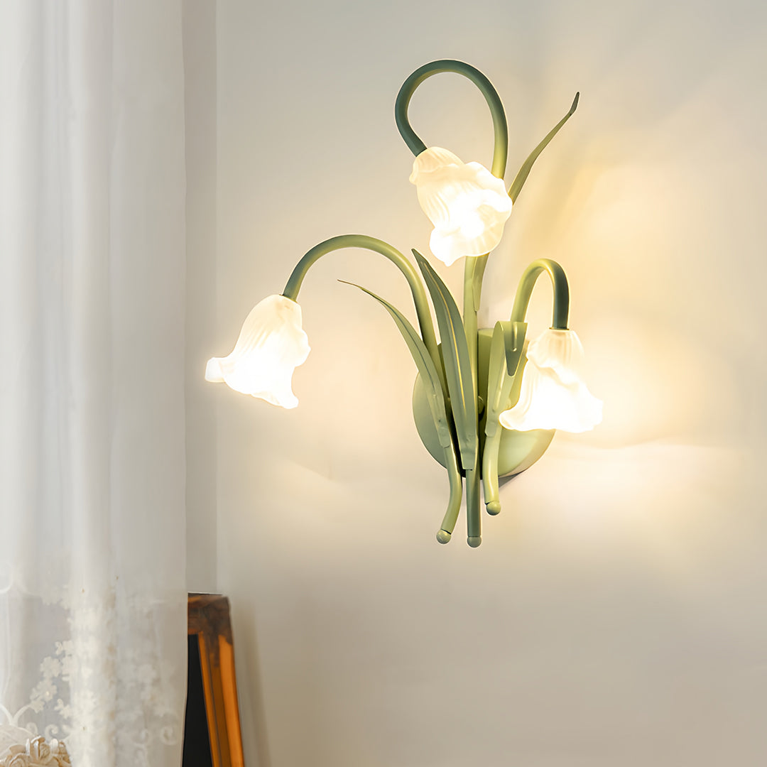 VERDANT BOUQUET WALL SCONCE