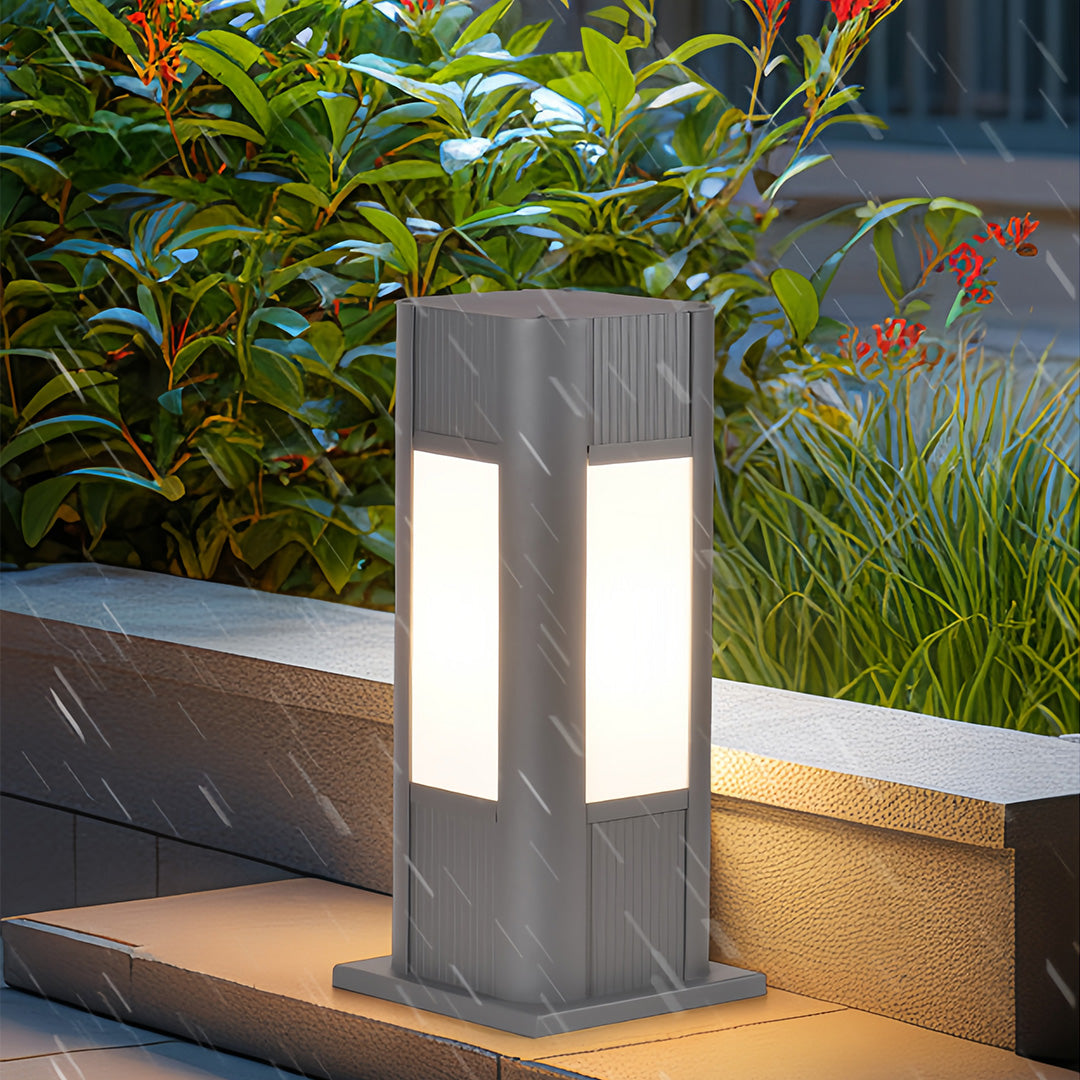BLACKTHORN SQUARE OUTDOOR ILLUMINATOR WITH WATERPROOF DESIGN