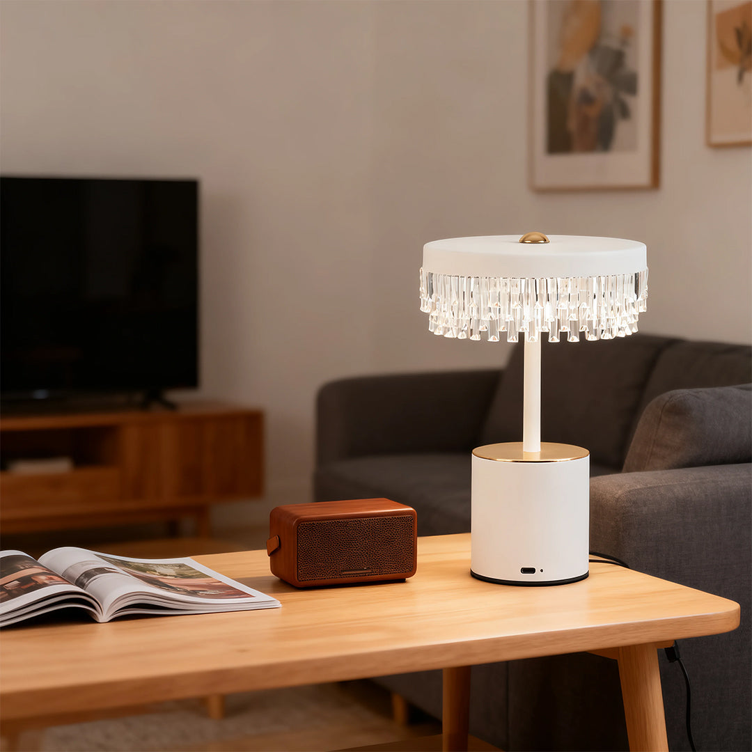 WINTERBOURNE MODERNIST USB TABLE LAMP