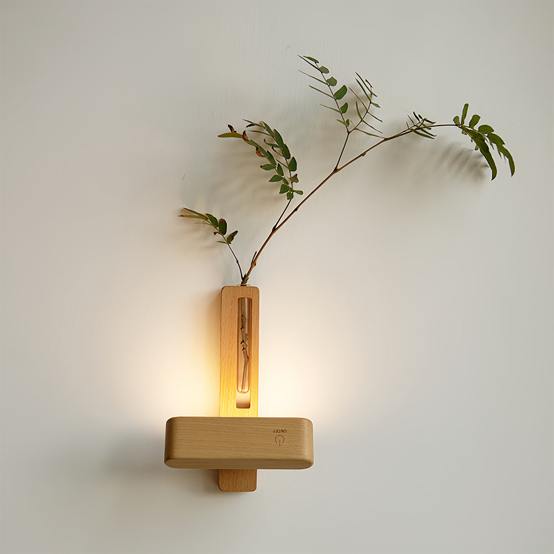 FENWICK WOODEN ILLUMINATED VASE LIGHT WITH MAGNETIC WIRELESS DESIGN