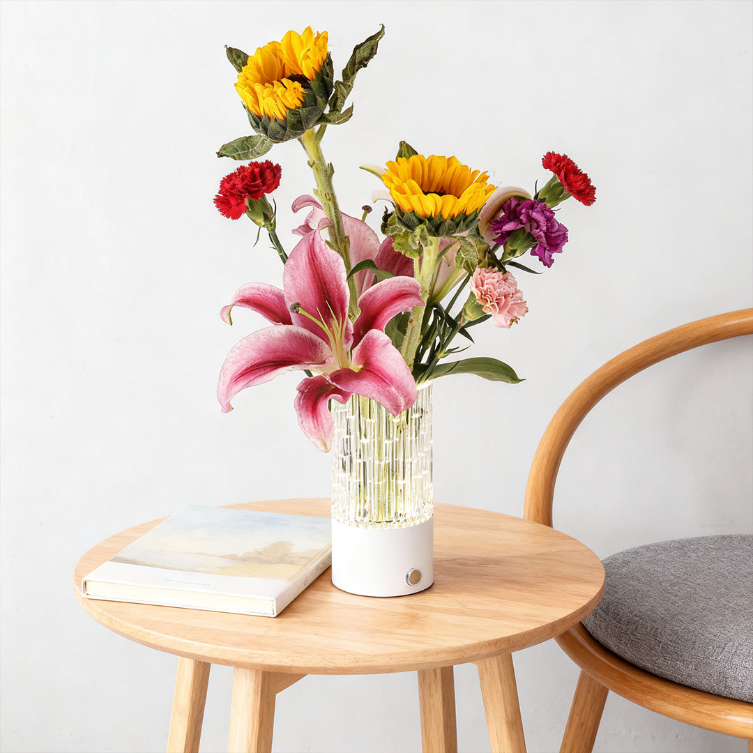 WINTHORPE ARTISAN VASE TABLE LAMP IN MODERN COMPOSITION