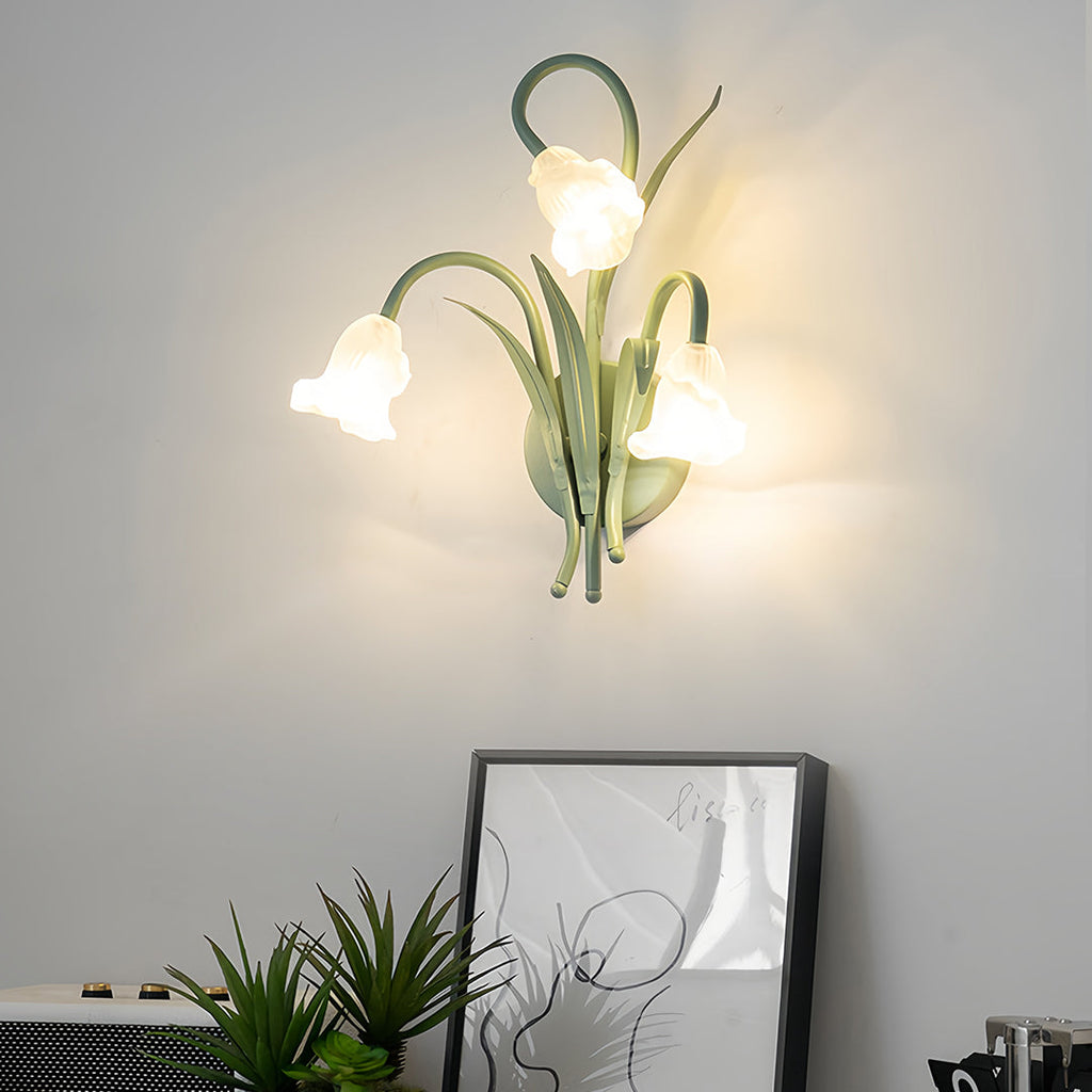 VERDANT BOUQUET WALL SCONCE