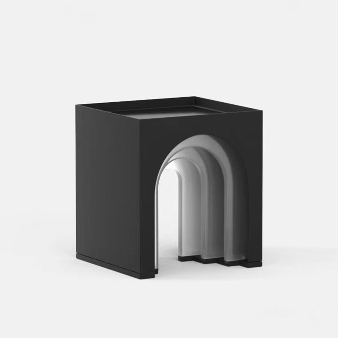 RAVENSCROFT MODERN OUTDOOR COLUMN LANTERN