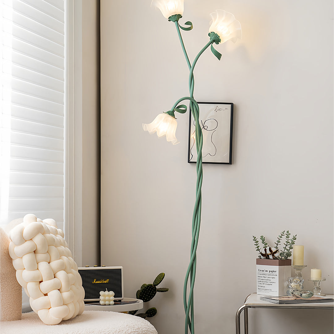 VERDANT VIOLET IRON FLOWER LAMP