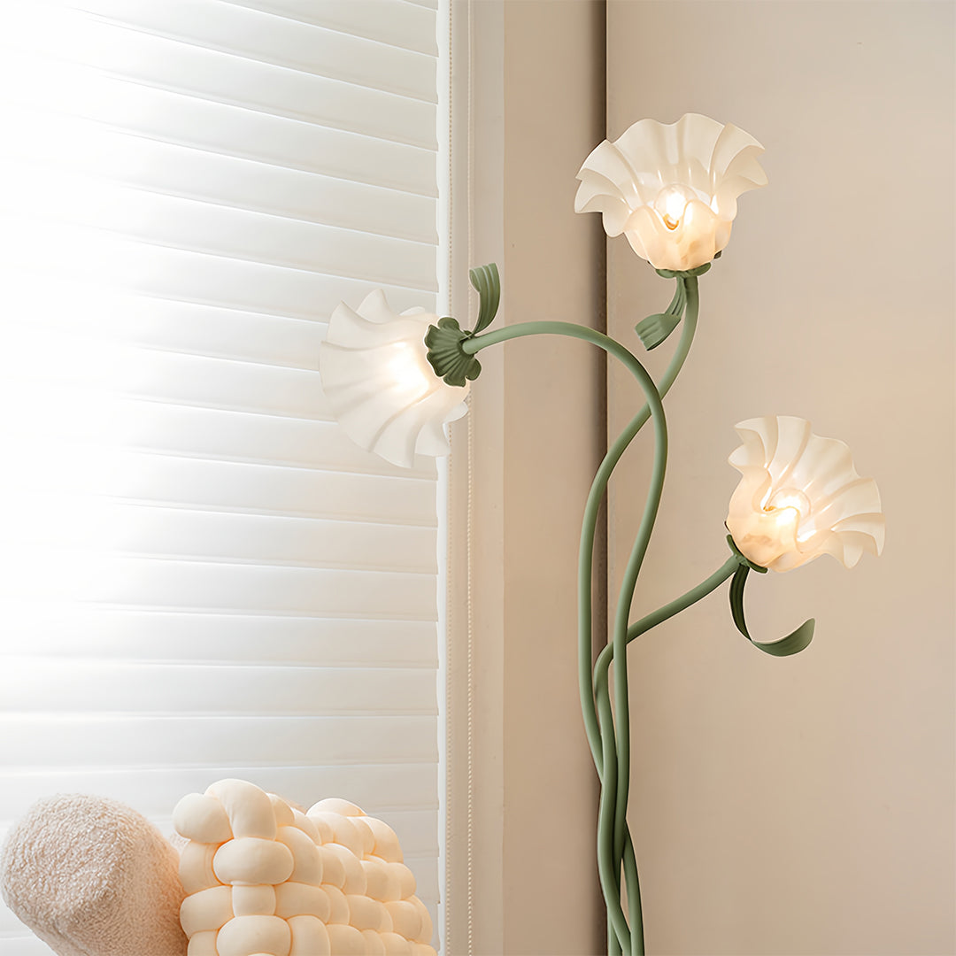 VERDANT VIOLET IRON FLOWER LAMP