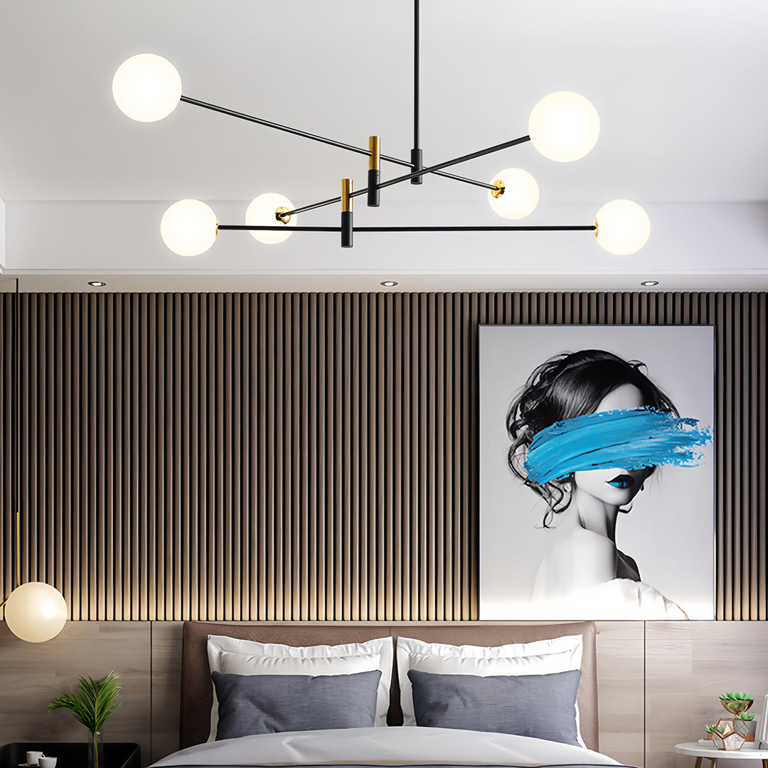 THISTLEWOOD BRANCH ILLUMINATOR IN ONYX AND GOLD