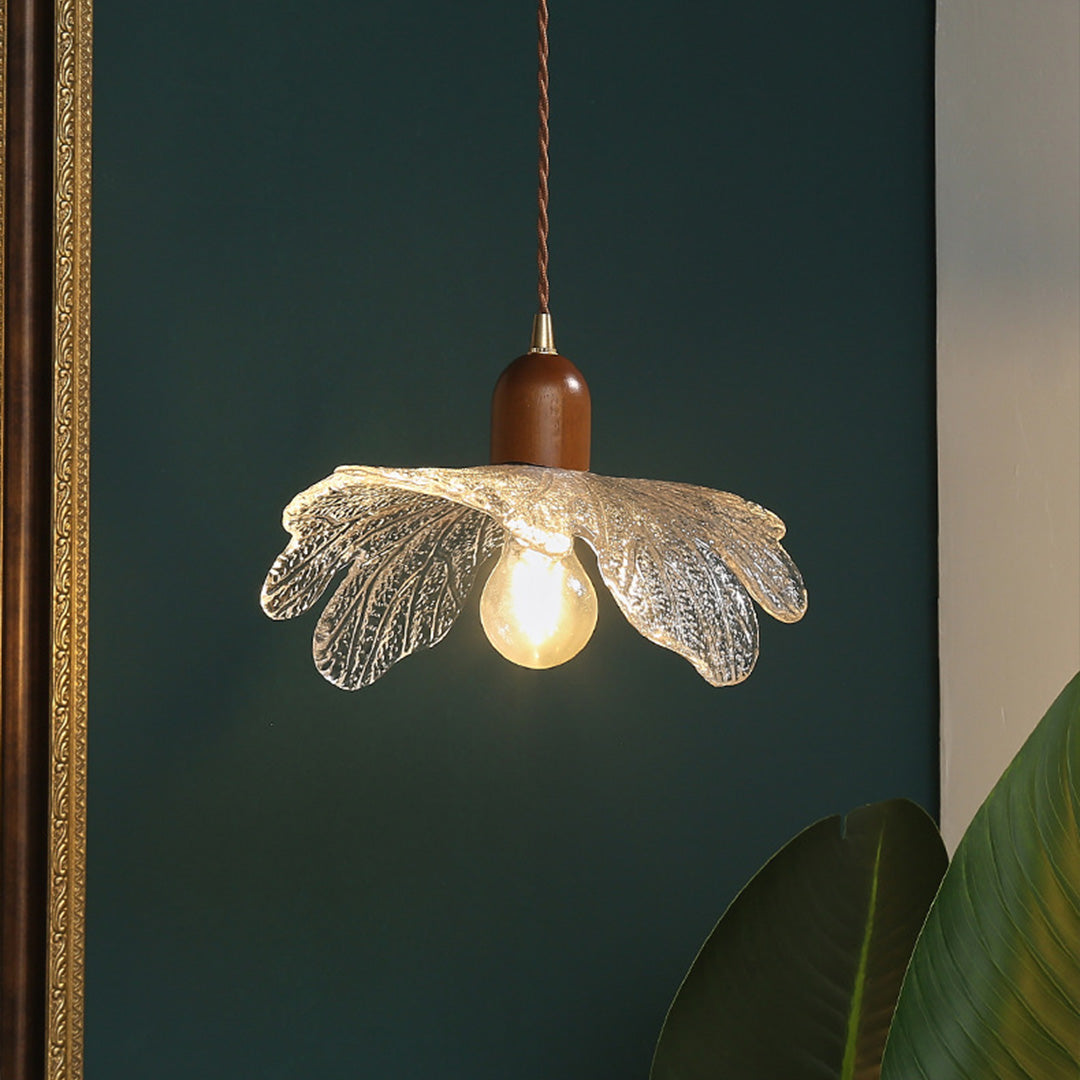 FENWICK WHISPERING LEAF MINI PENDANT LIGHT